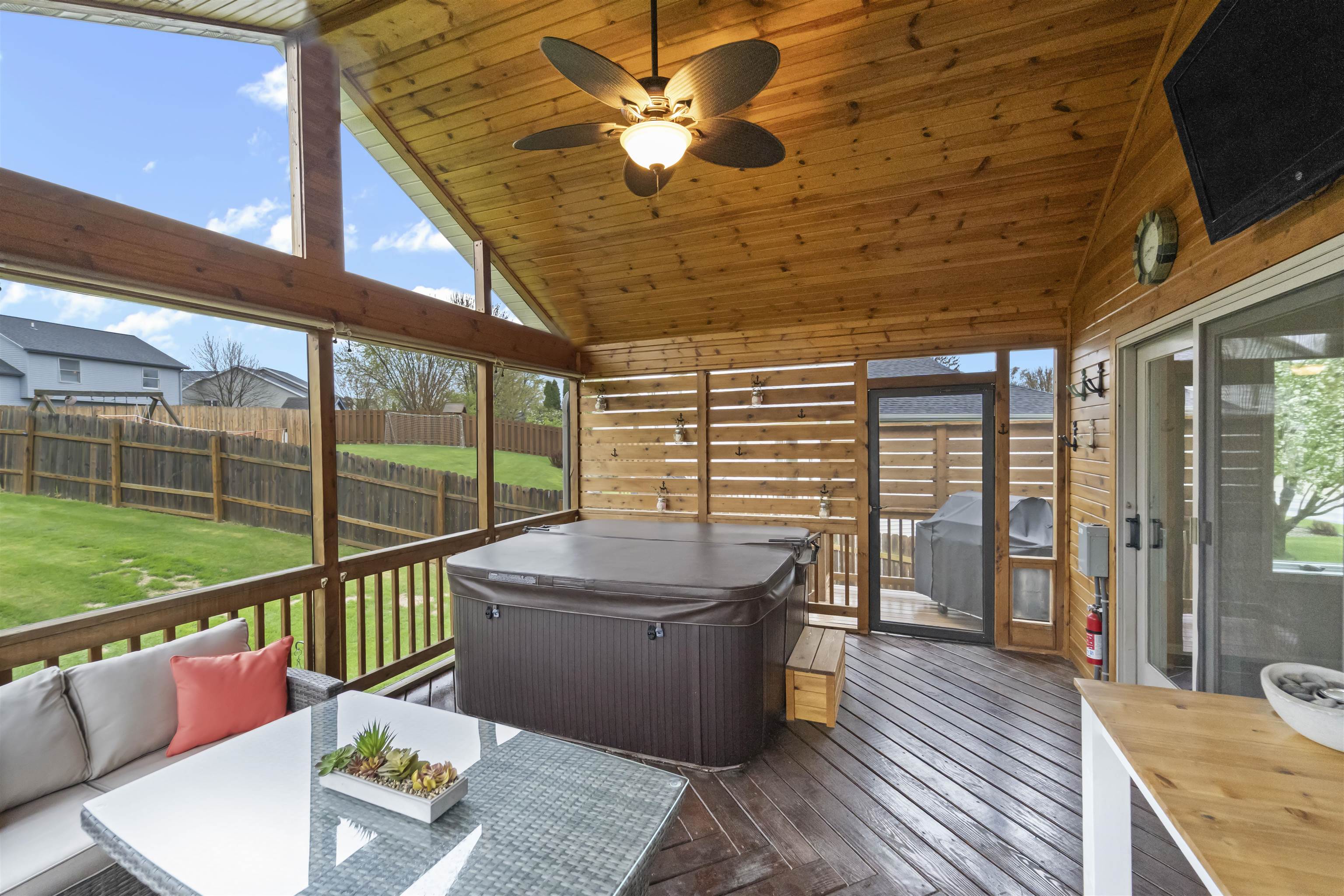 3257 Edmonton Drive