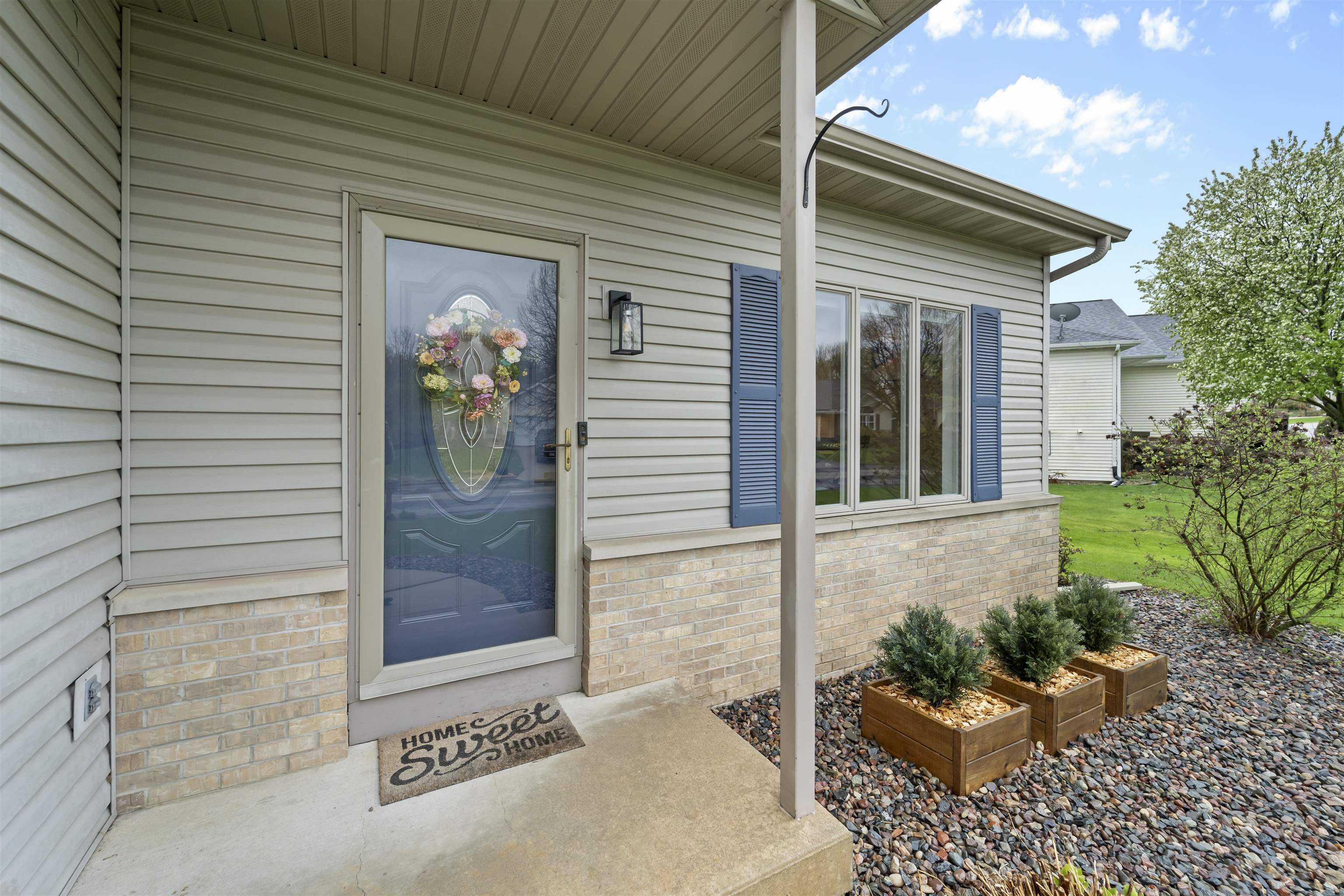 3257 Edmonton Drive