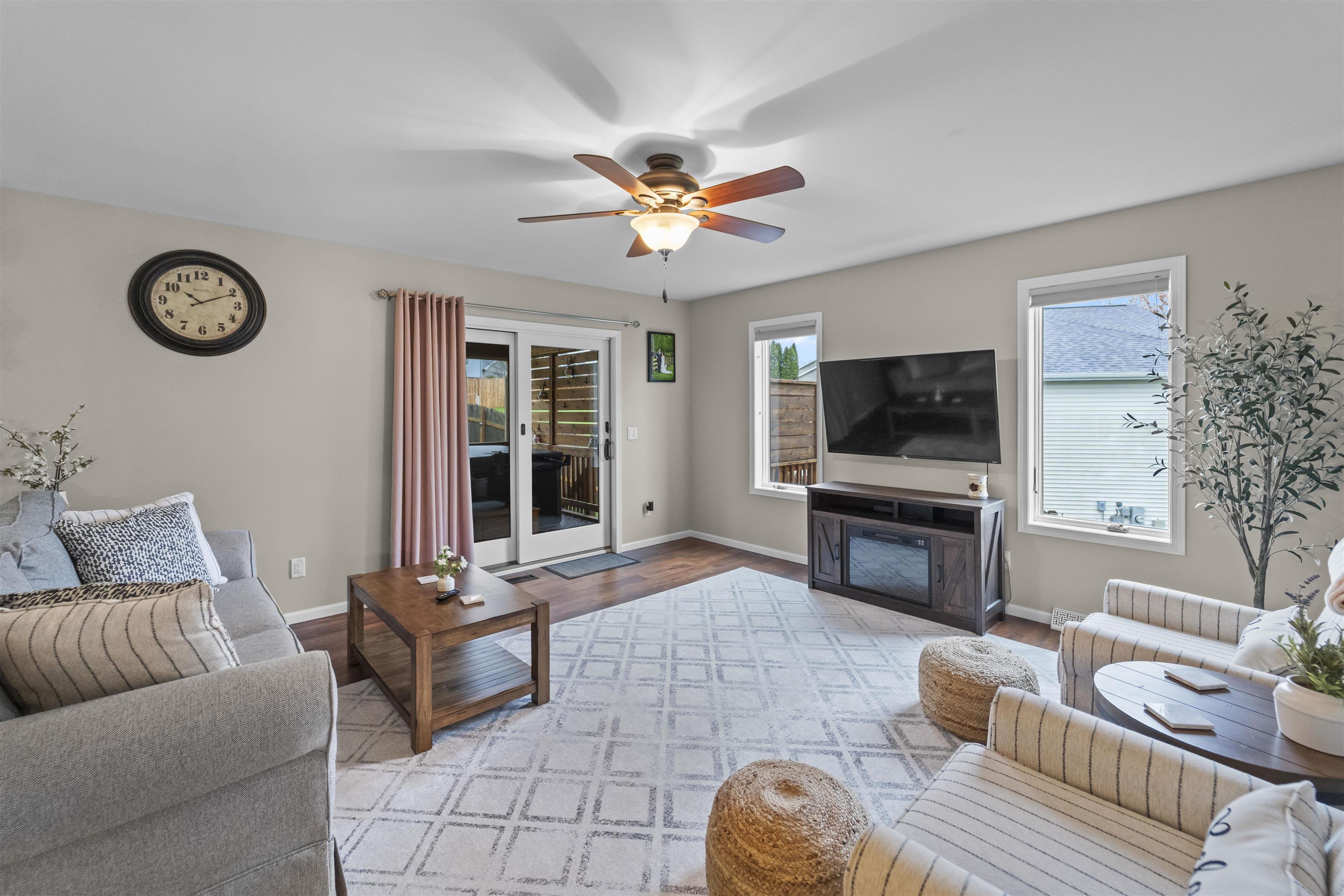 3257 Edmonton Drive