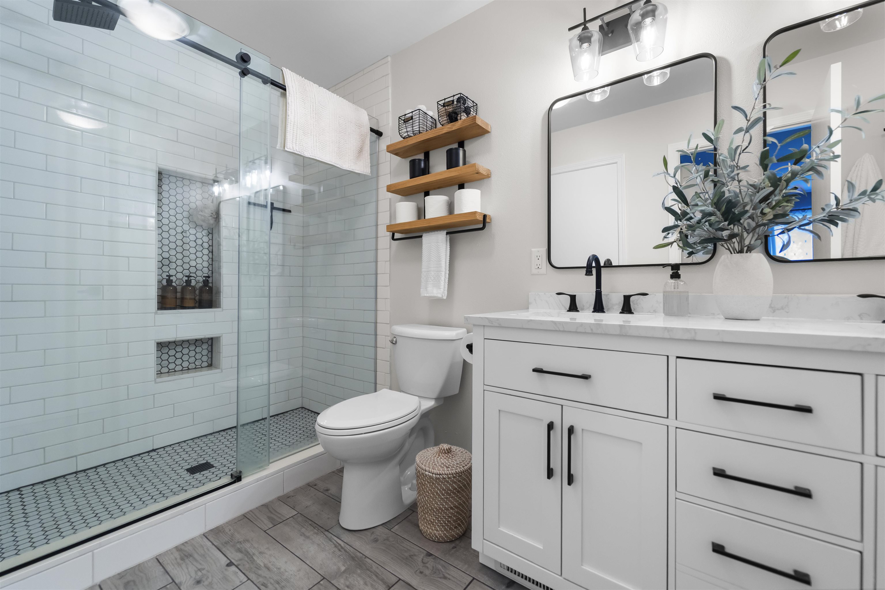 3257 Edmonton Drive