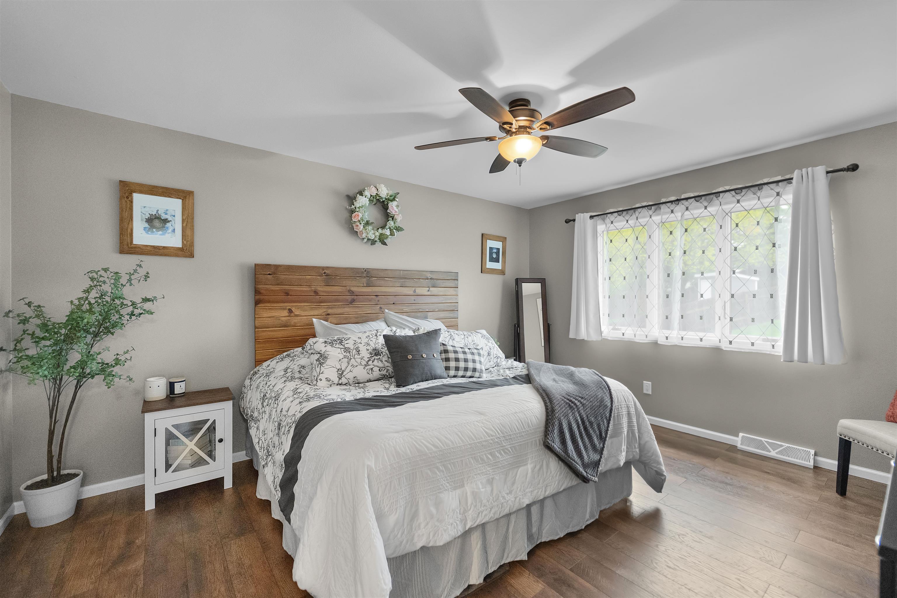 3257 Edmonton Drive