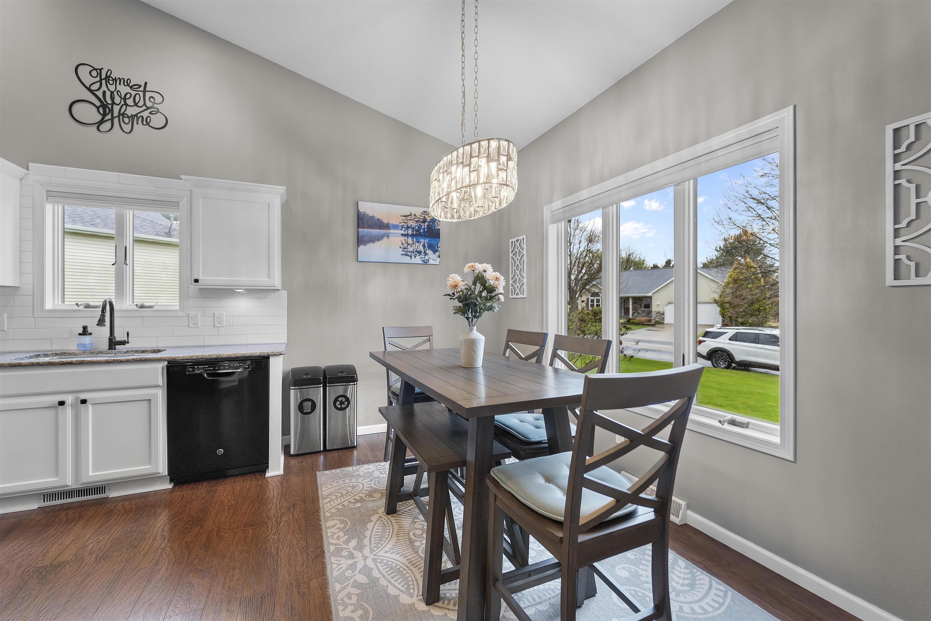3257 Edmonton Drive