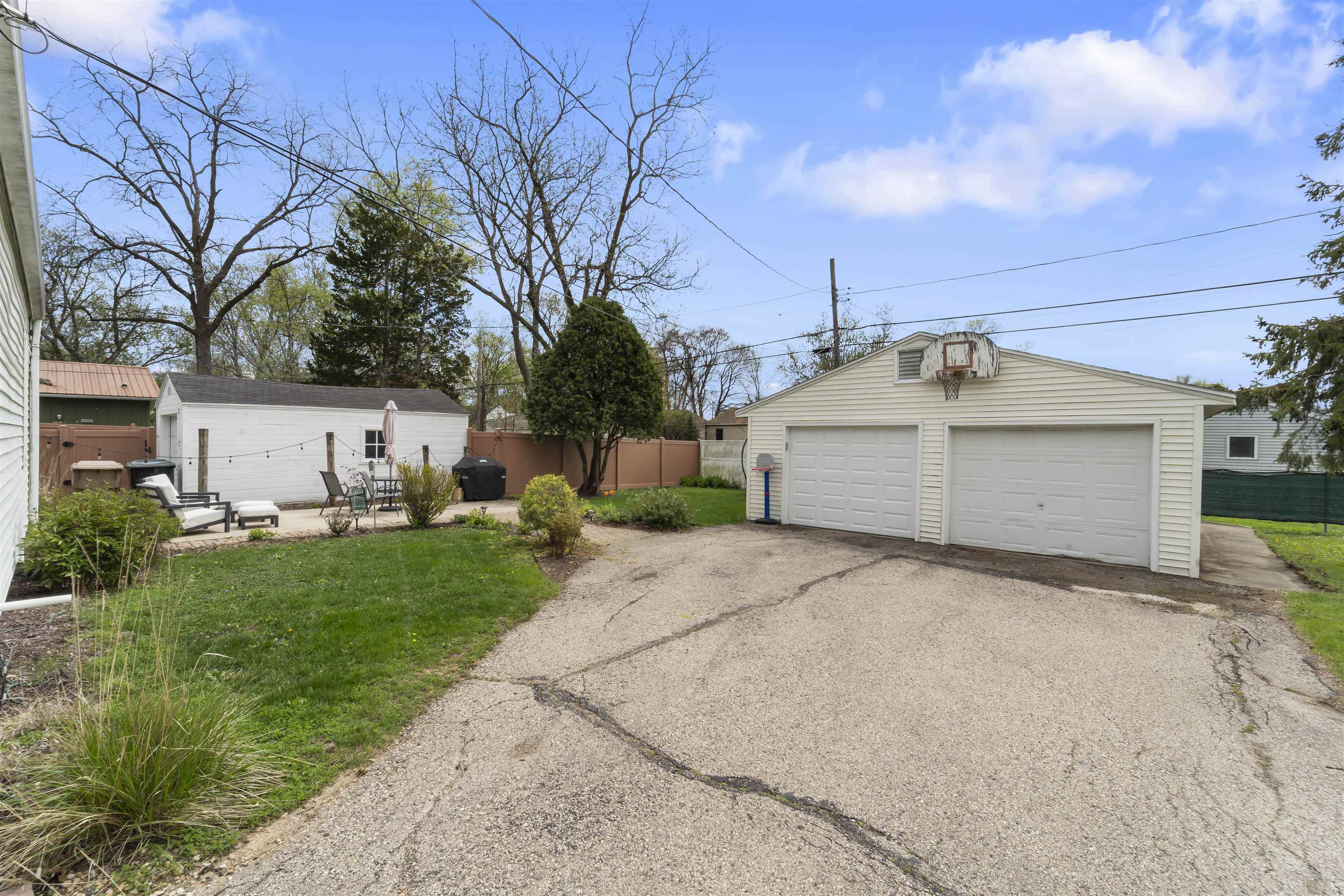 4269 Doncaster Drive