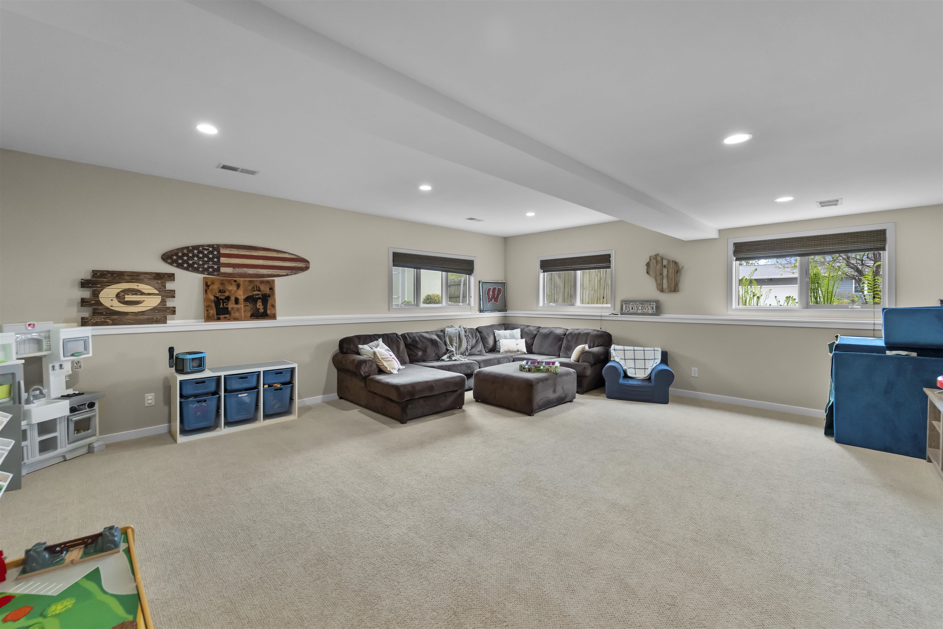 3767 N Point Road
