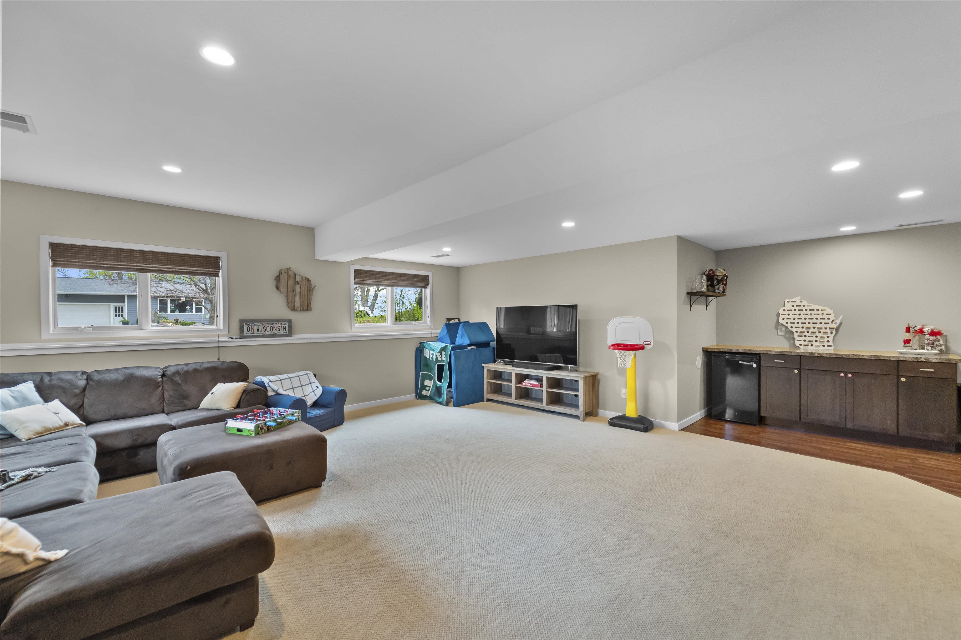 3767 N Point Road