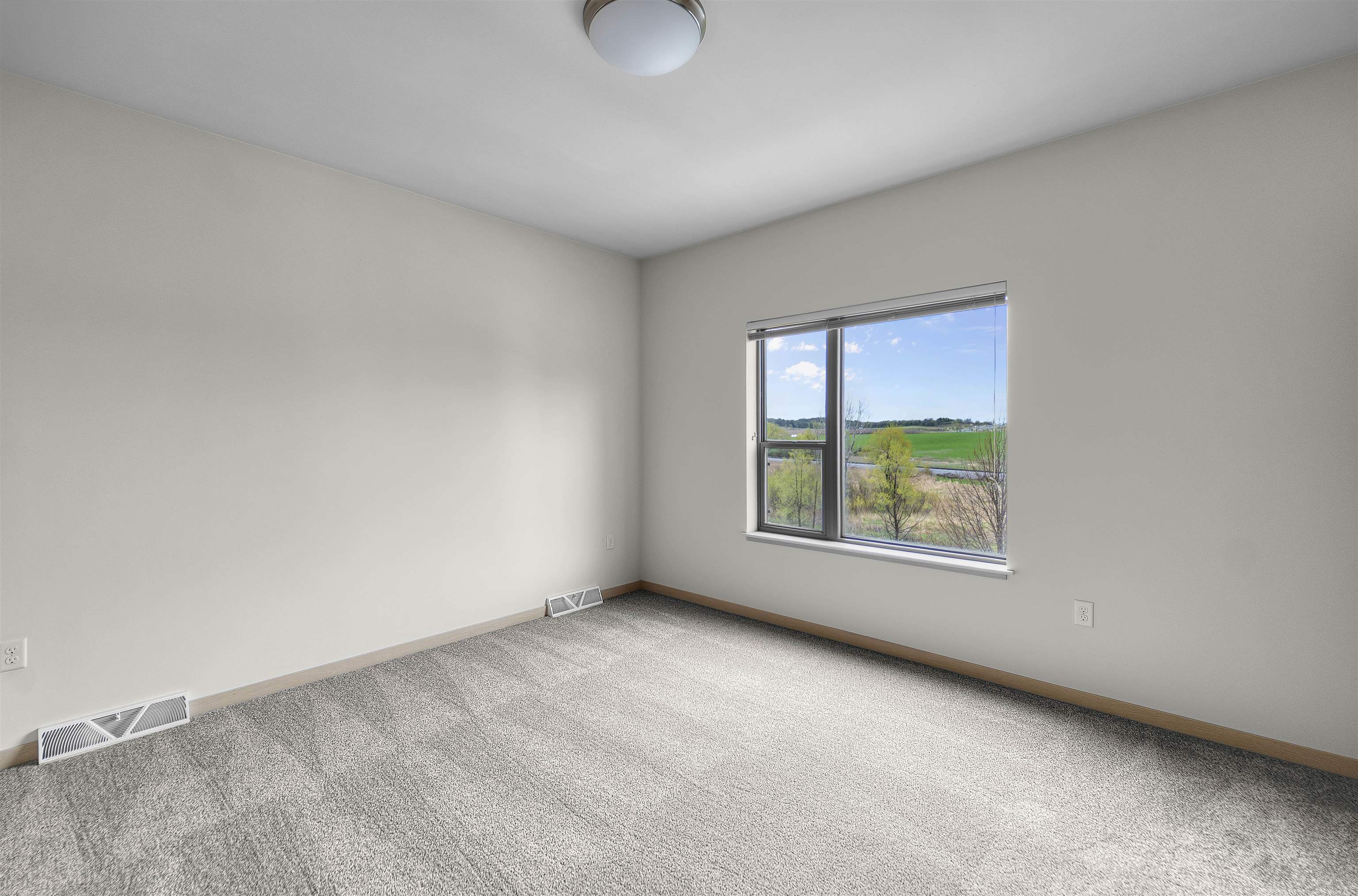 2818 No Oaks Ridge