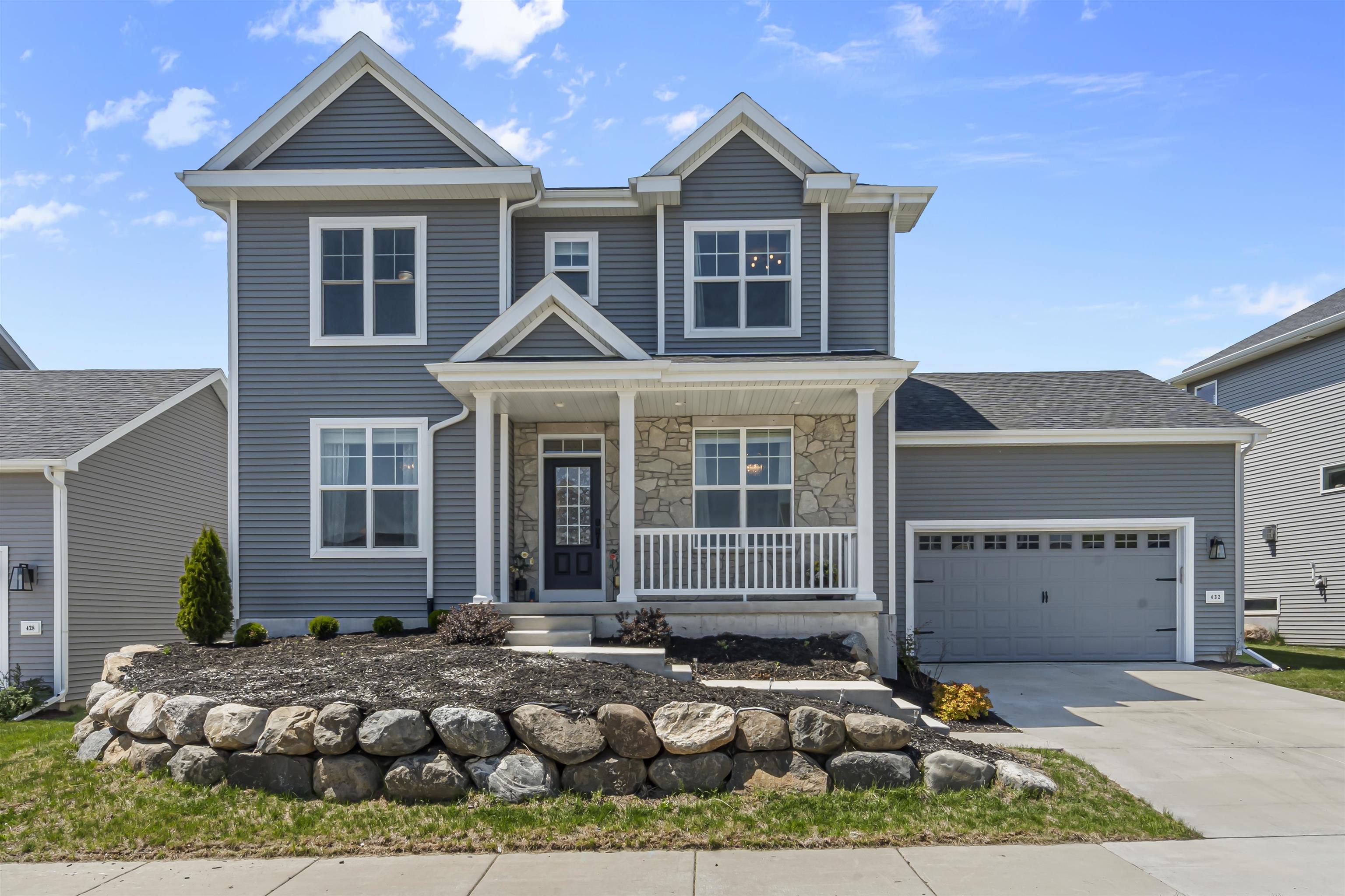 432 Tawny Elm Parkway