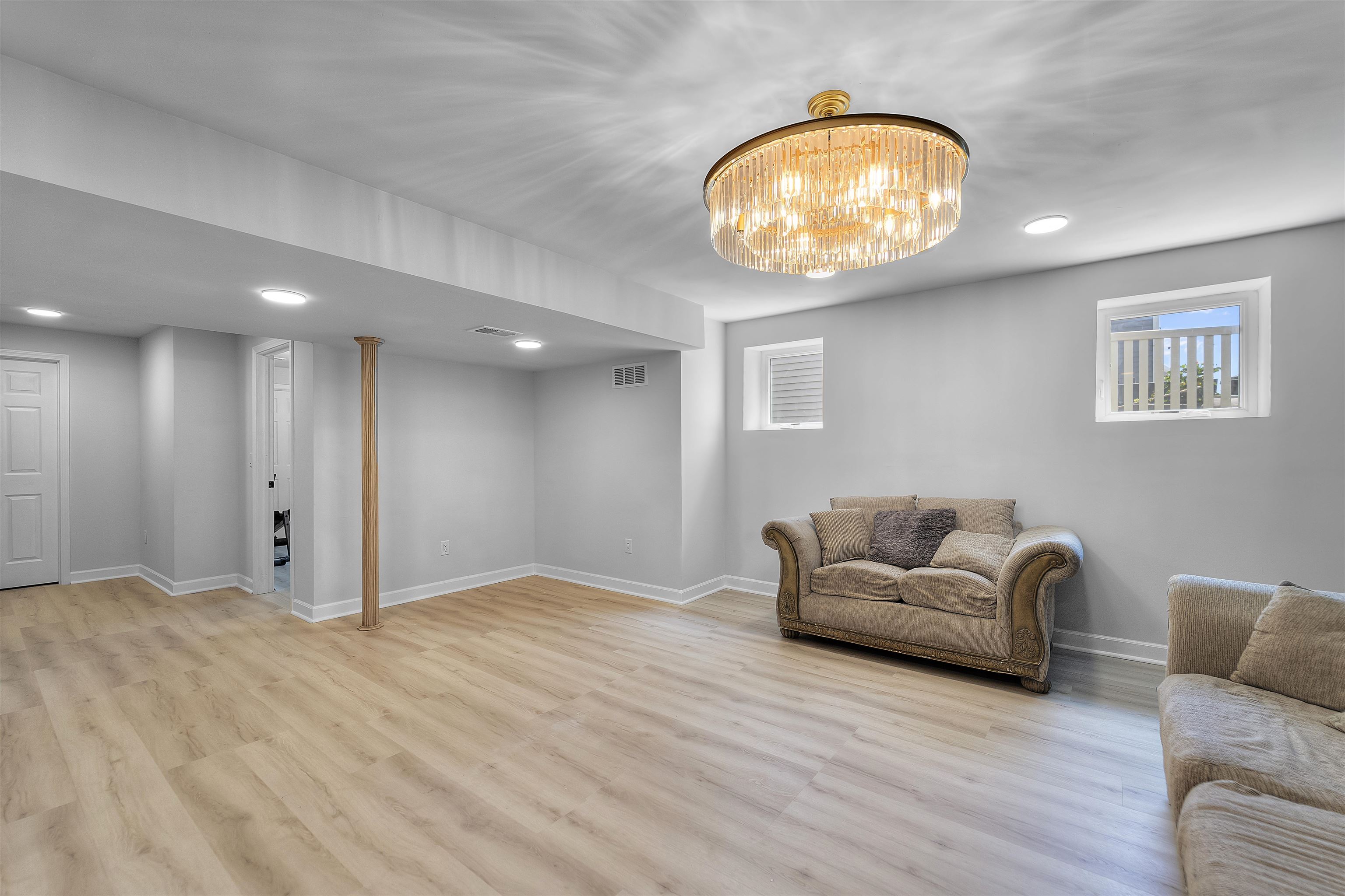 432 Tawny Elm Parkway