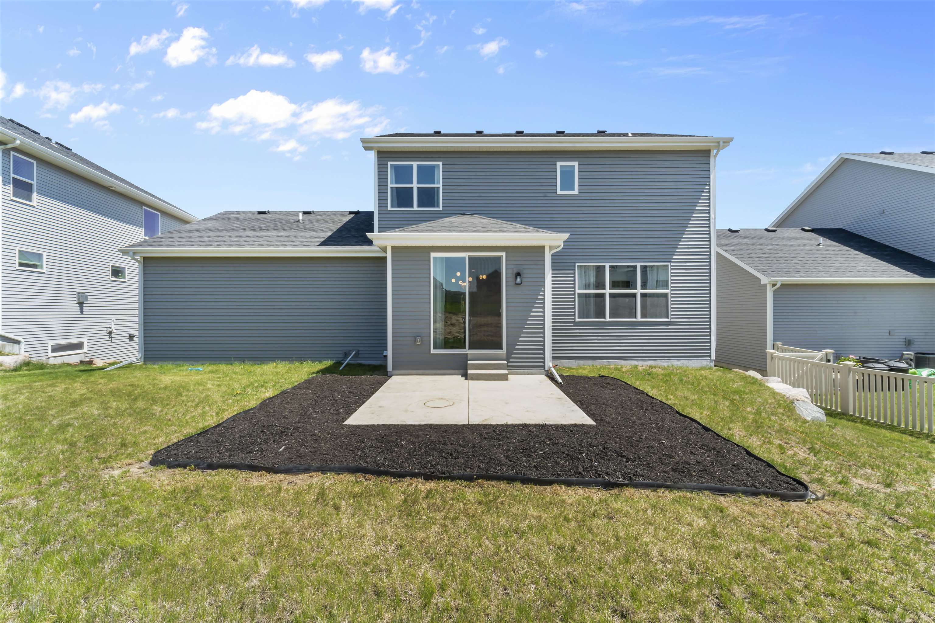 432 Tawny Elm Parkway