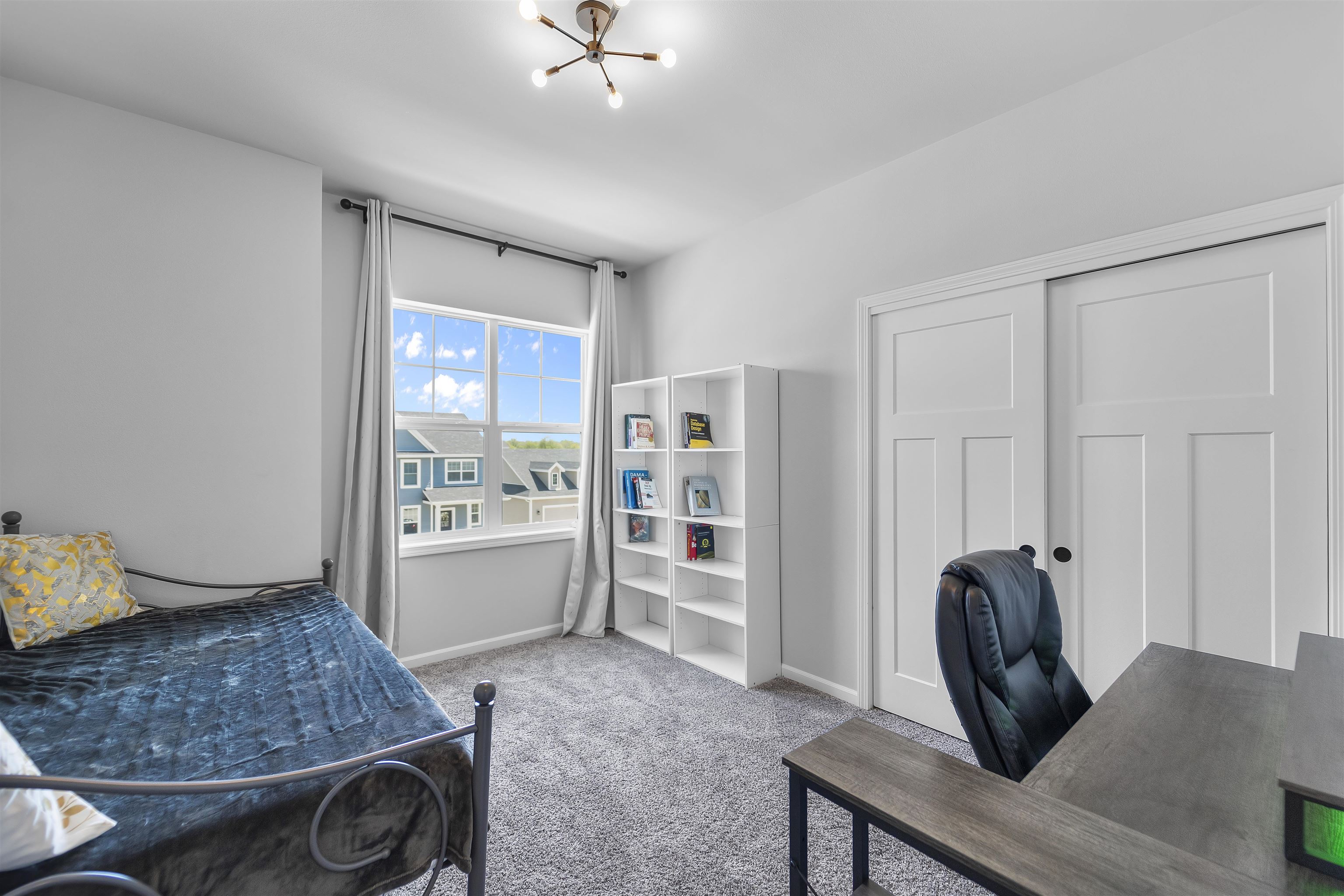 432 Tawny Elm Parkway