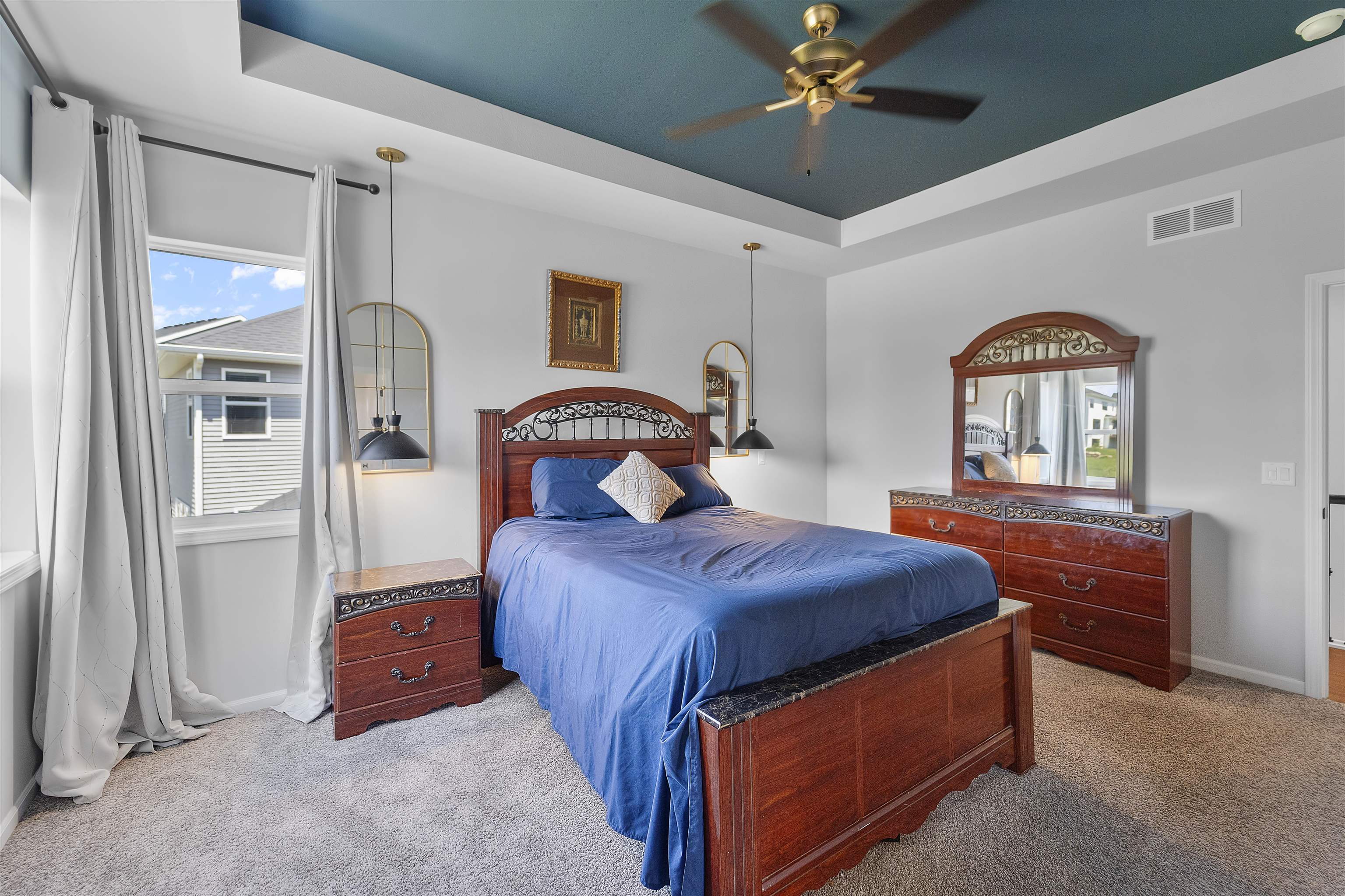 432 Tawny Elm Parkway