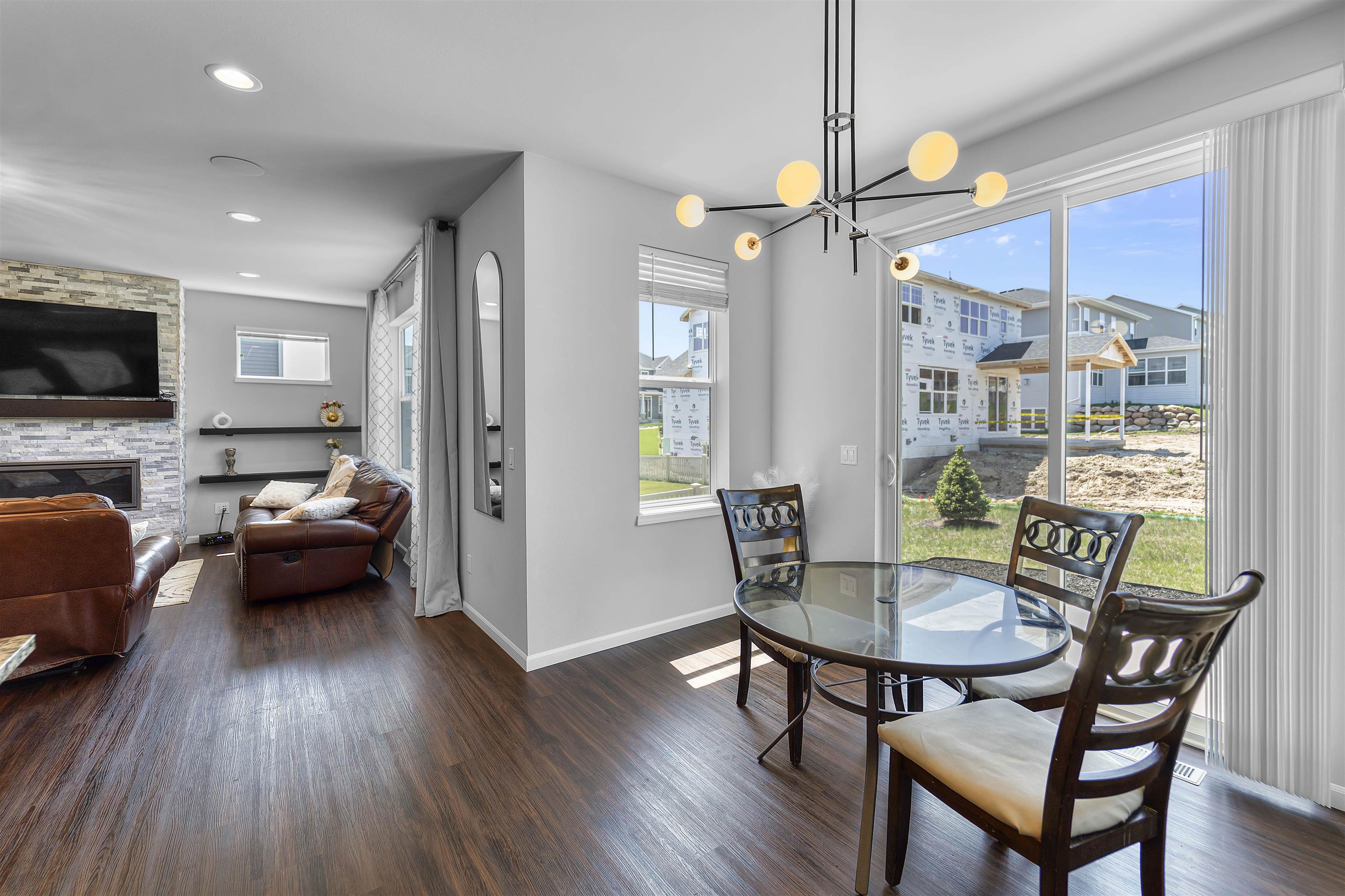 432 Tawny Elm Parkway