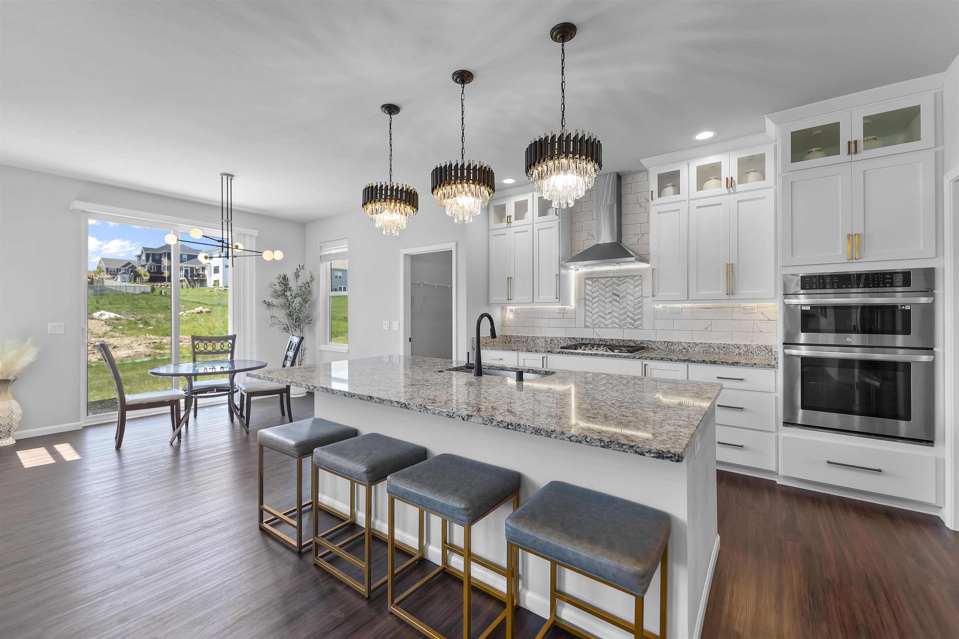 432 Tawny Elm Parkway