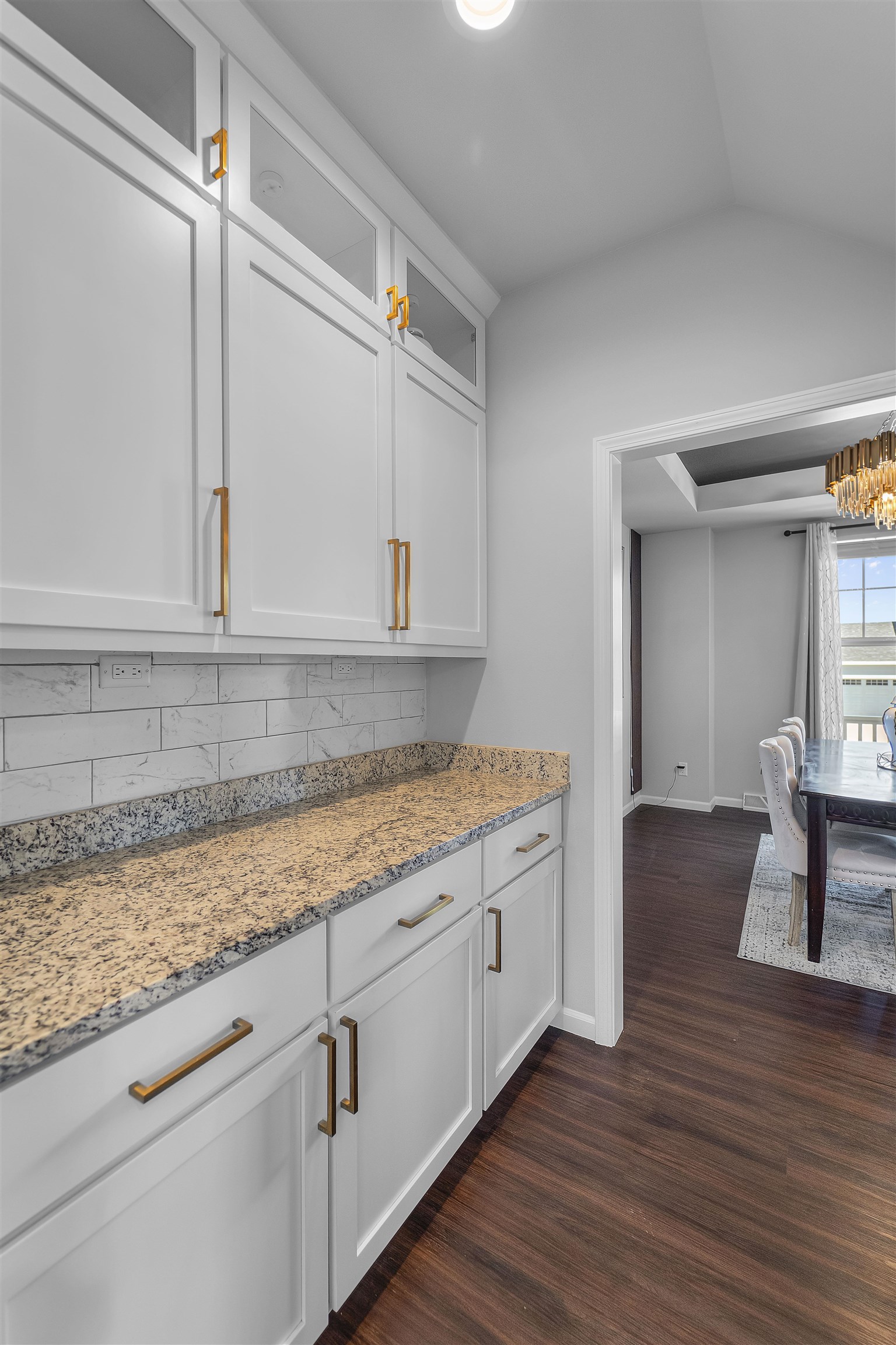 432 Tawny Elm Parkway
