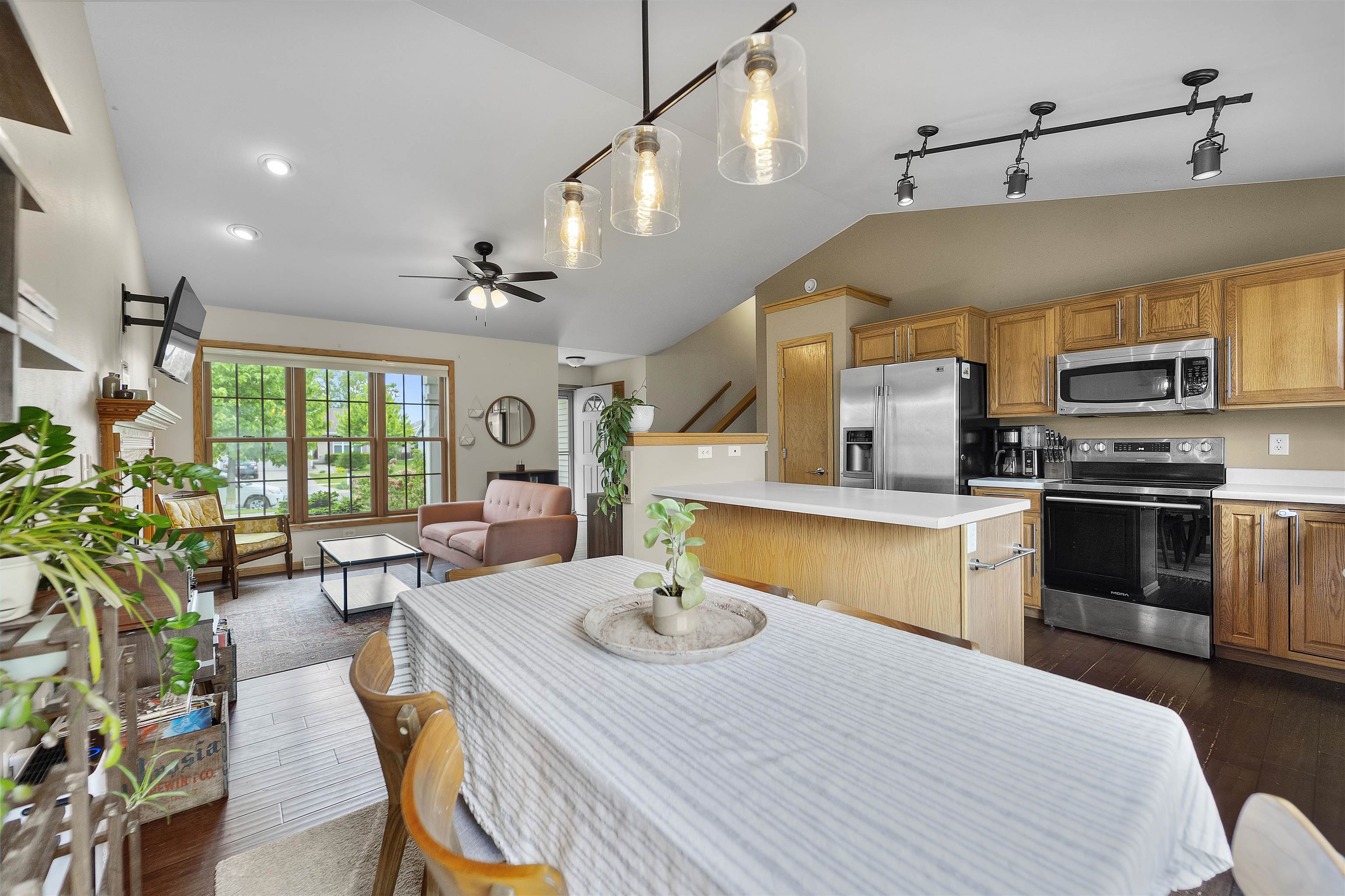 7217 Iris Bloom Drive