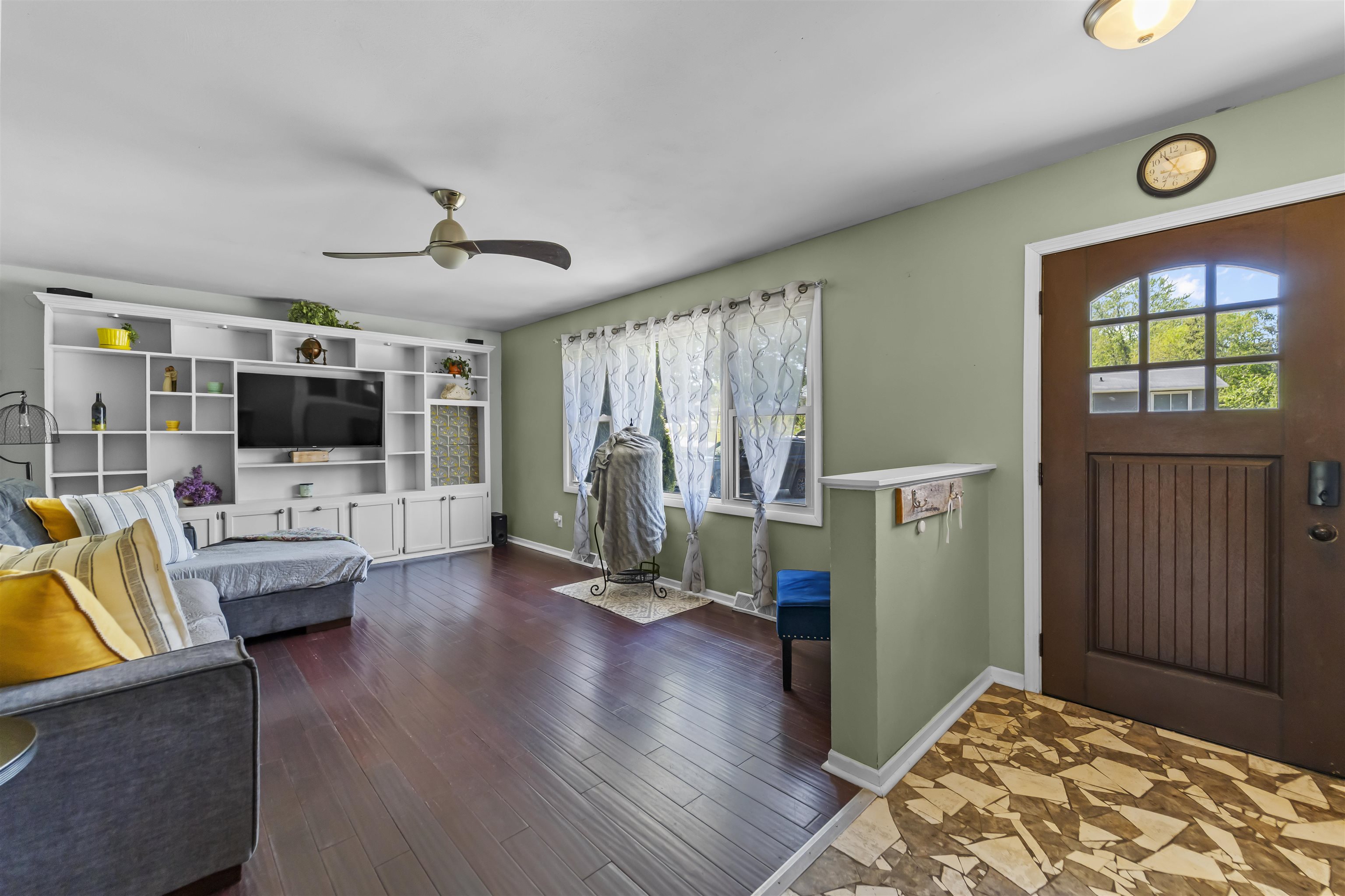 3382 Kuehling Drive