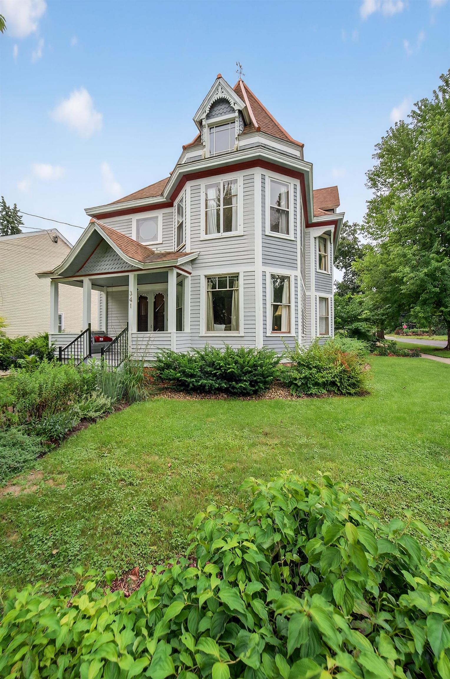 341 W McKinley Street
