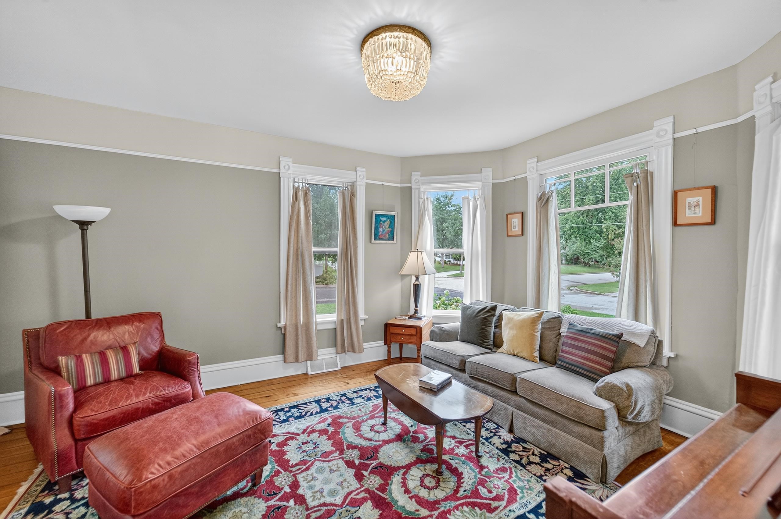 341 W McKinley Street