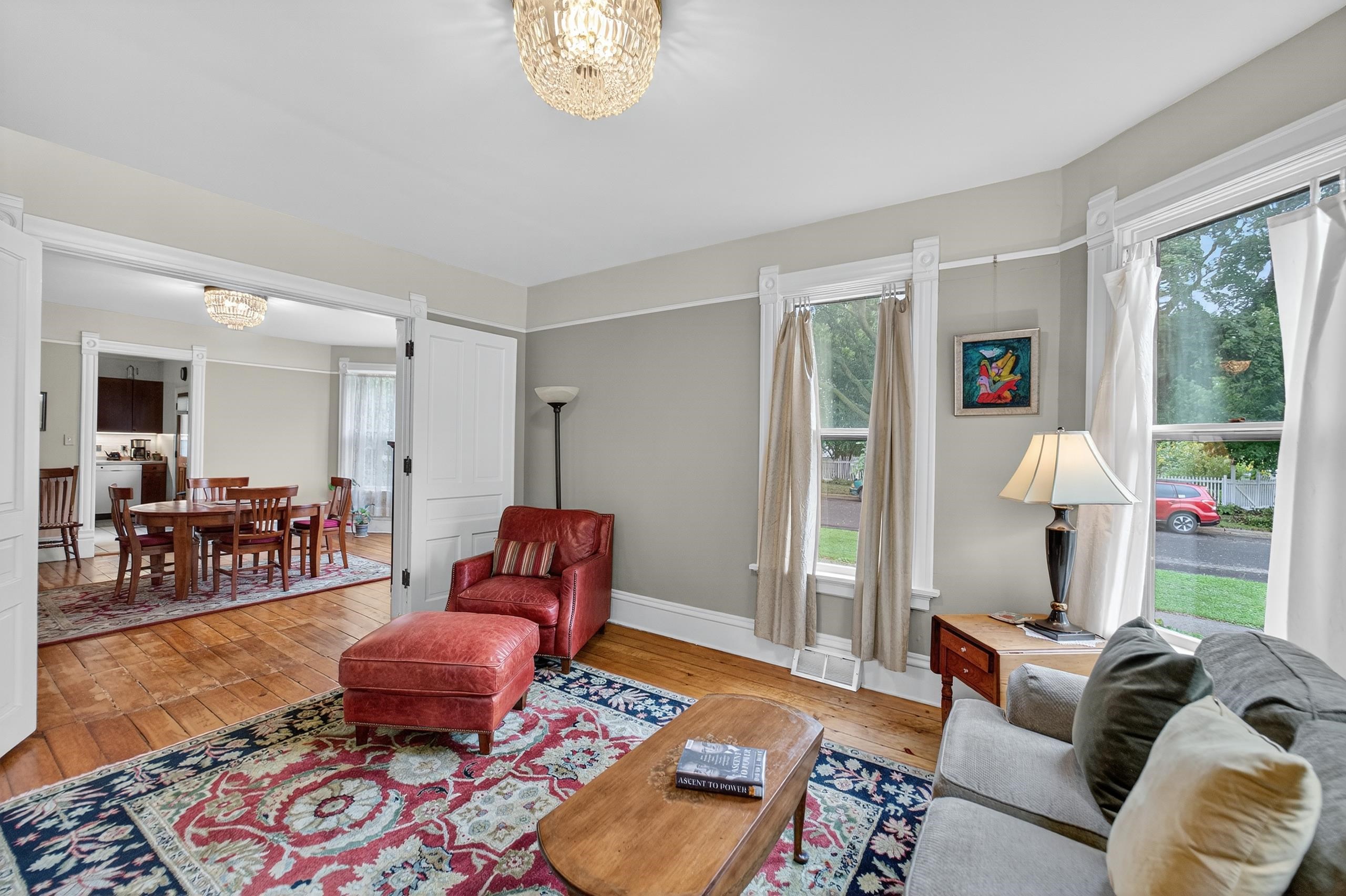 341 W McKinley Street