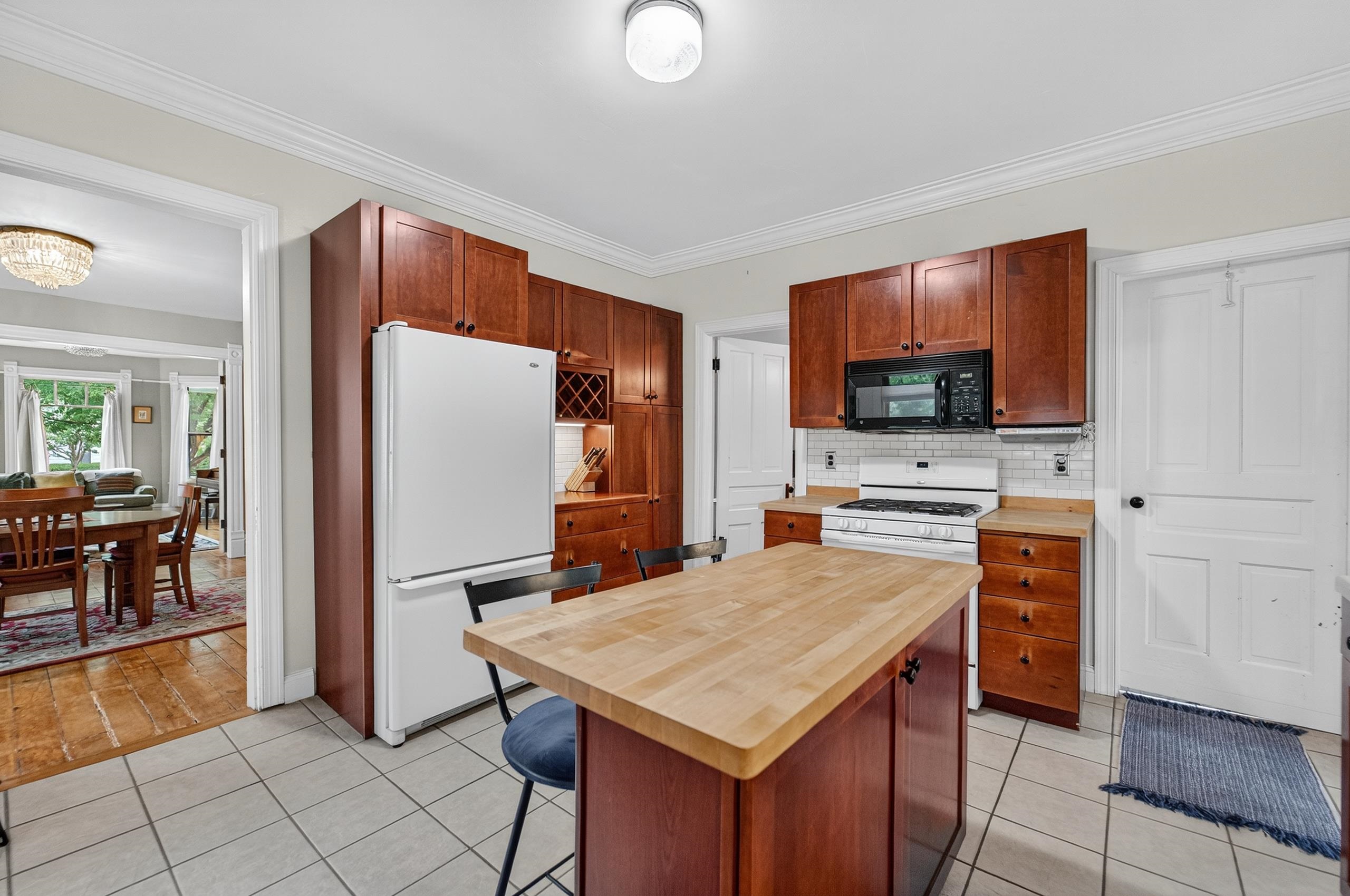 341 W McKinley Street
