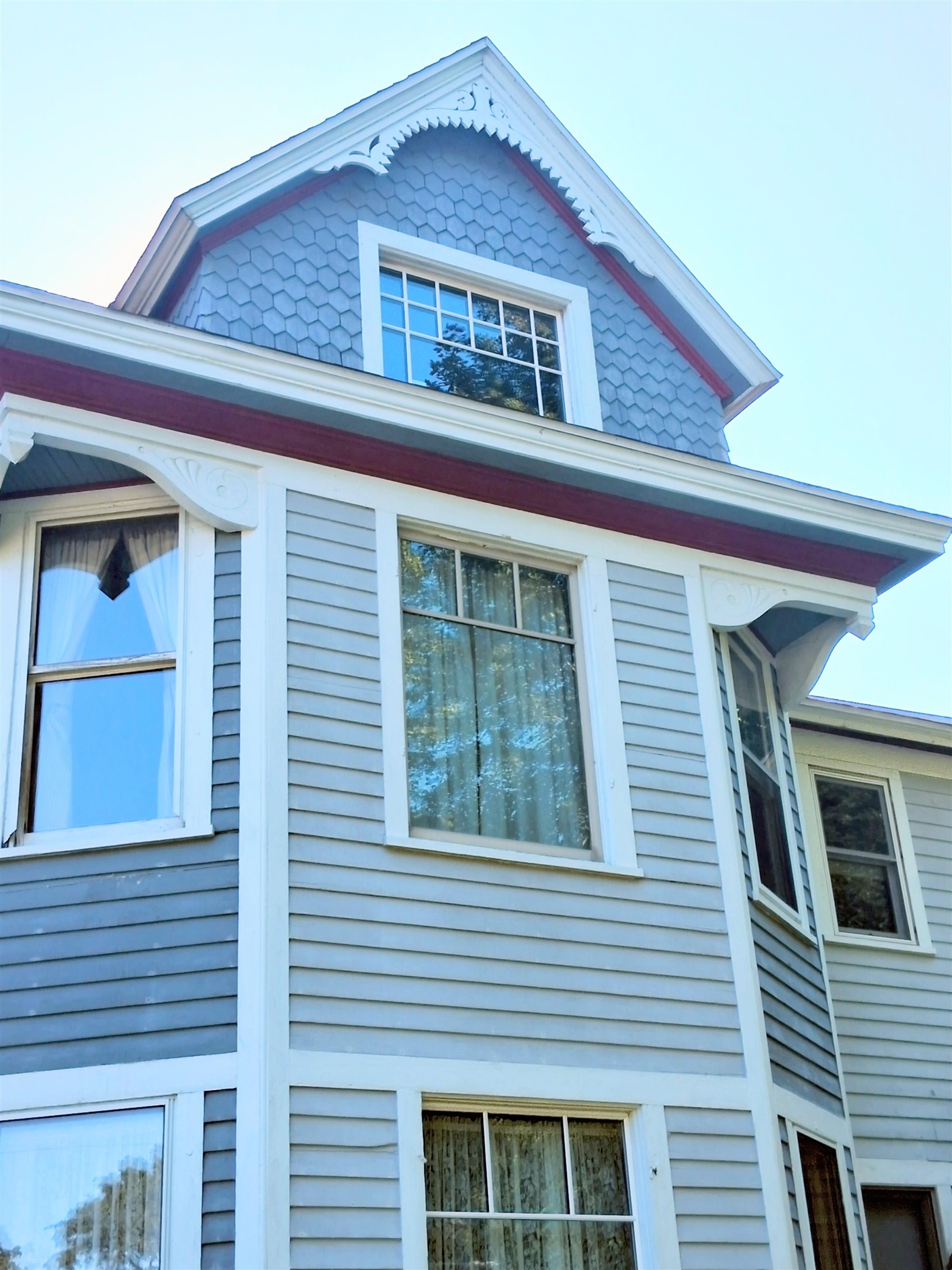 341 W McKinley Street