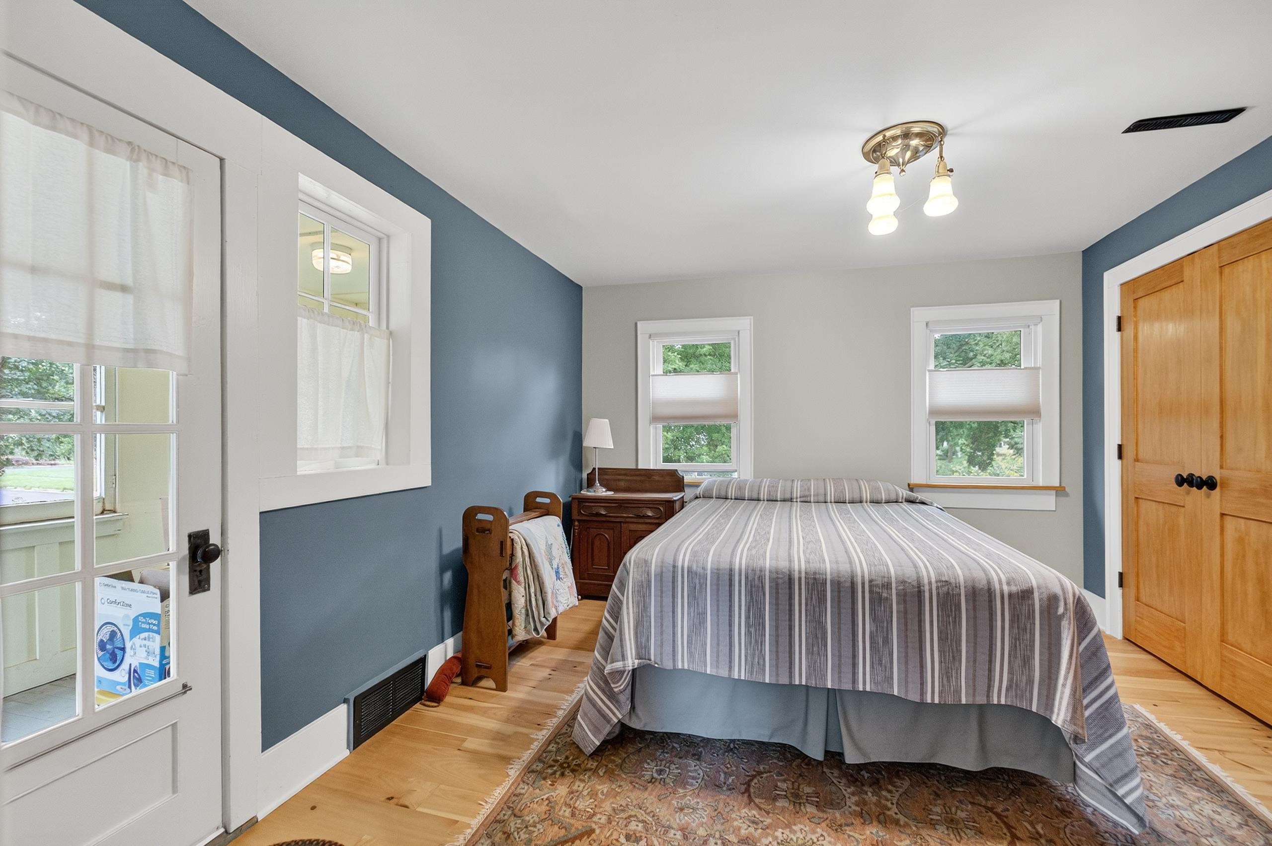 341 W McKinley Street