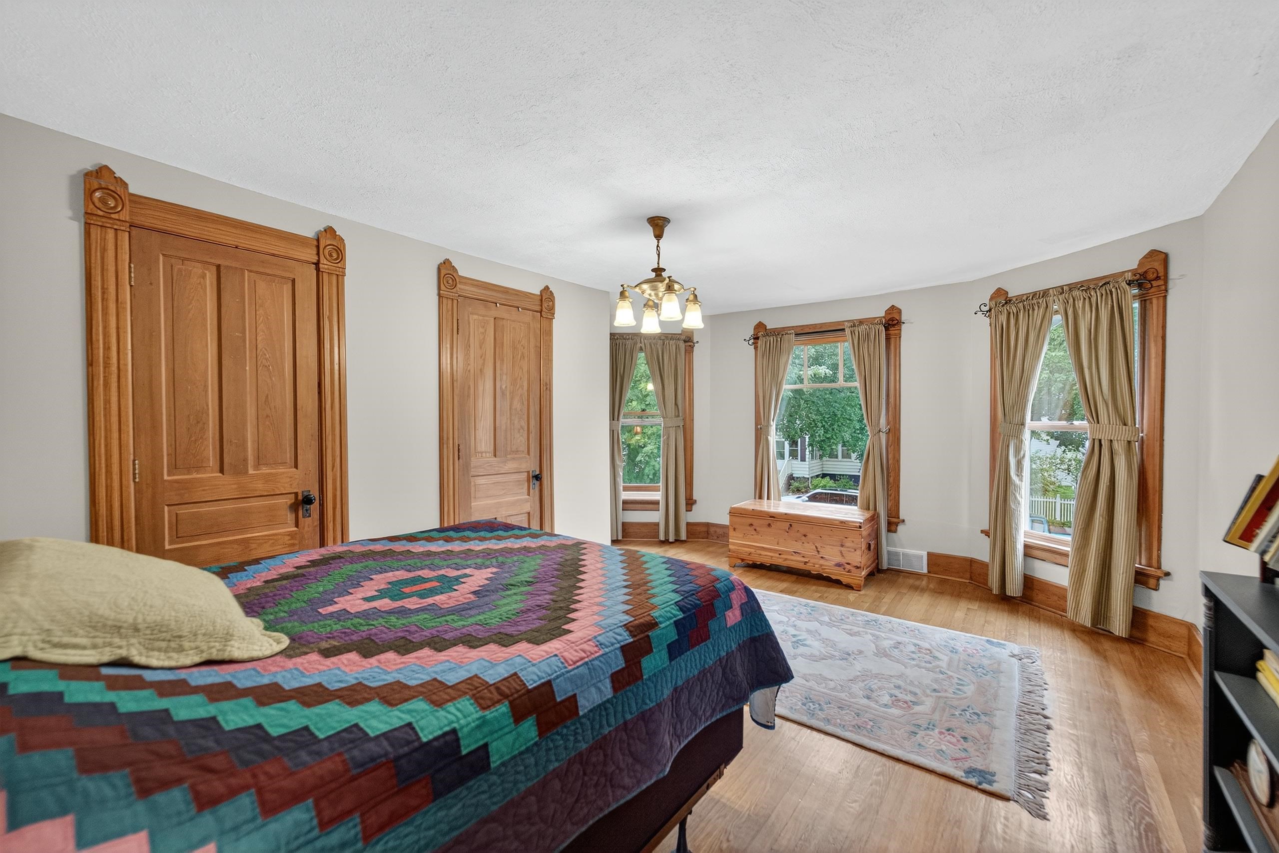 341 W McKinley Street