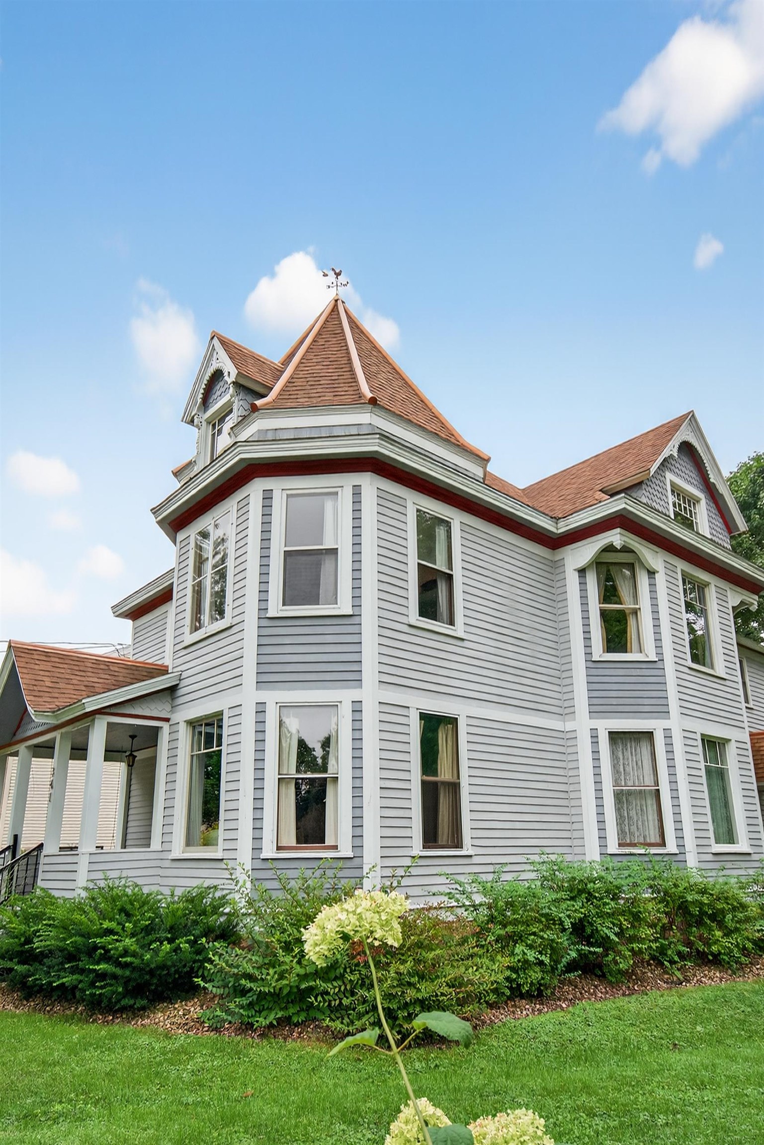 341 W McKinley Street