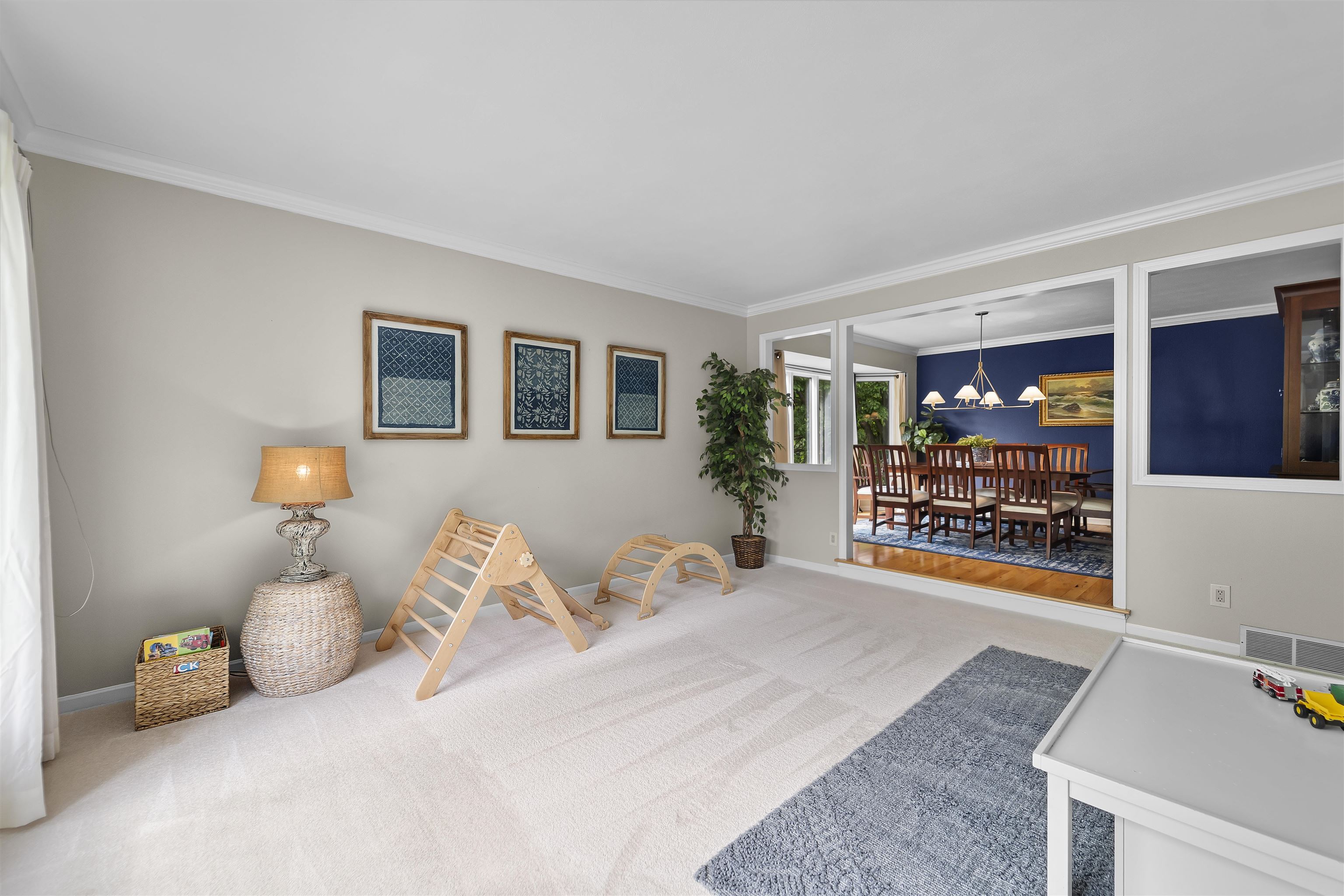 2899 Osmundsen Road