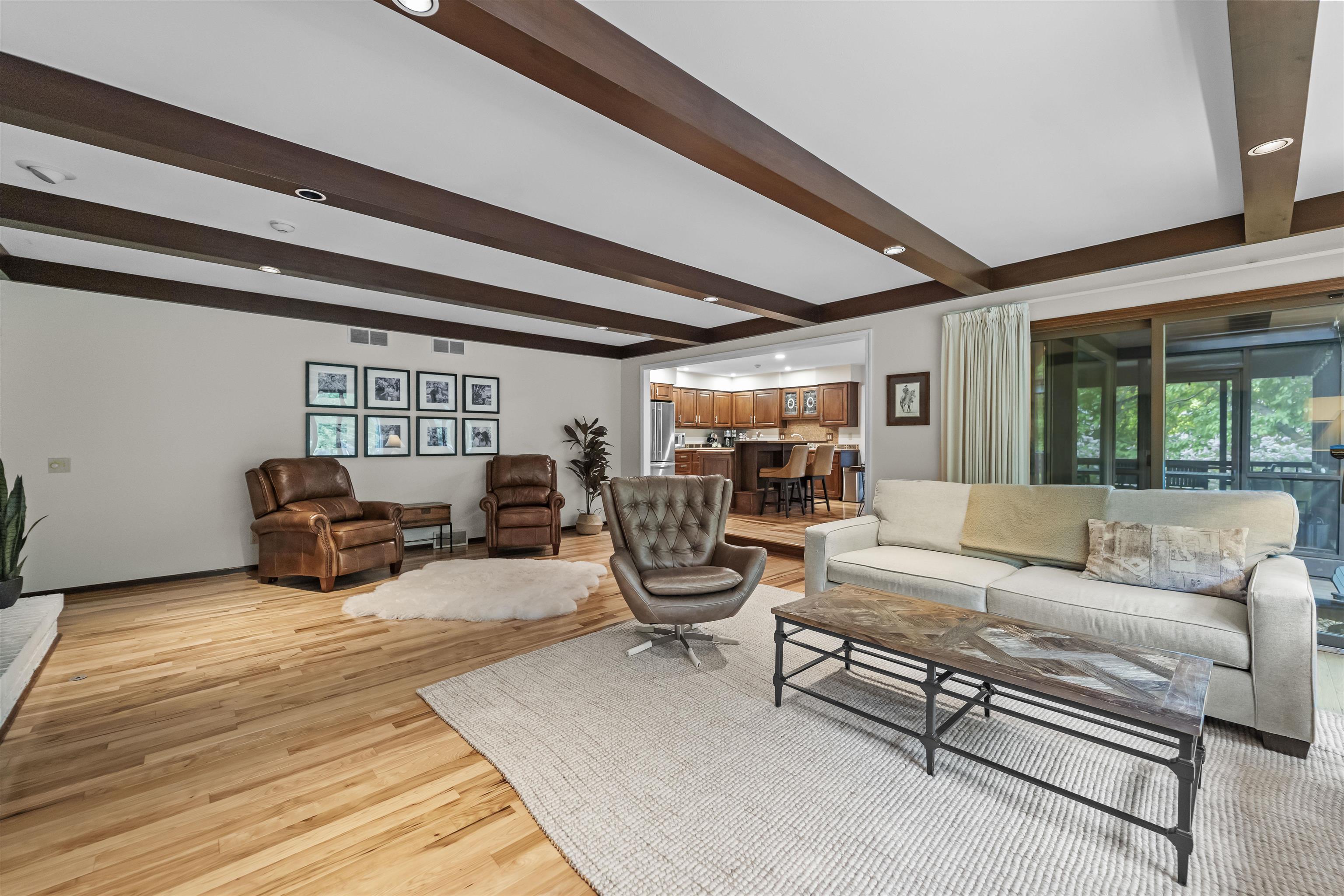 2899 Osmundsen Road
