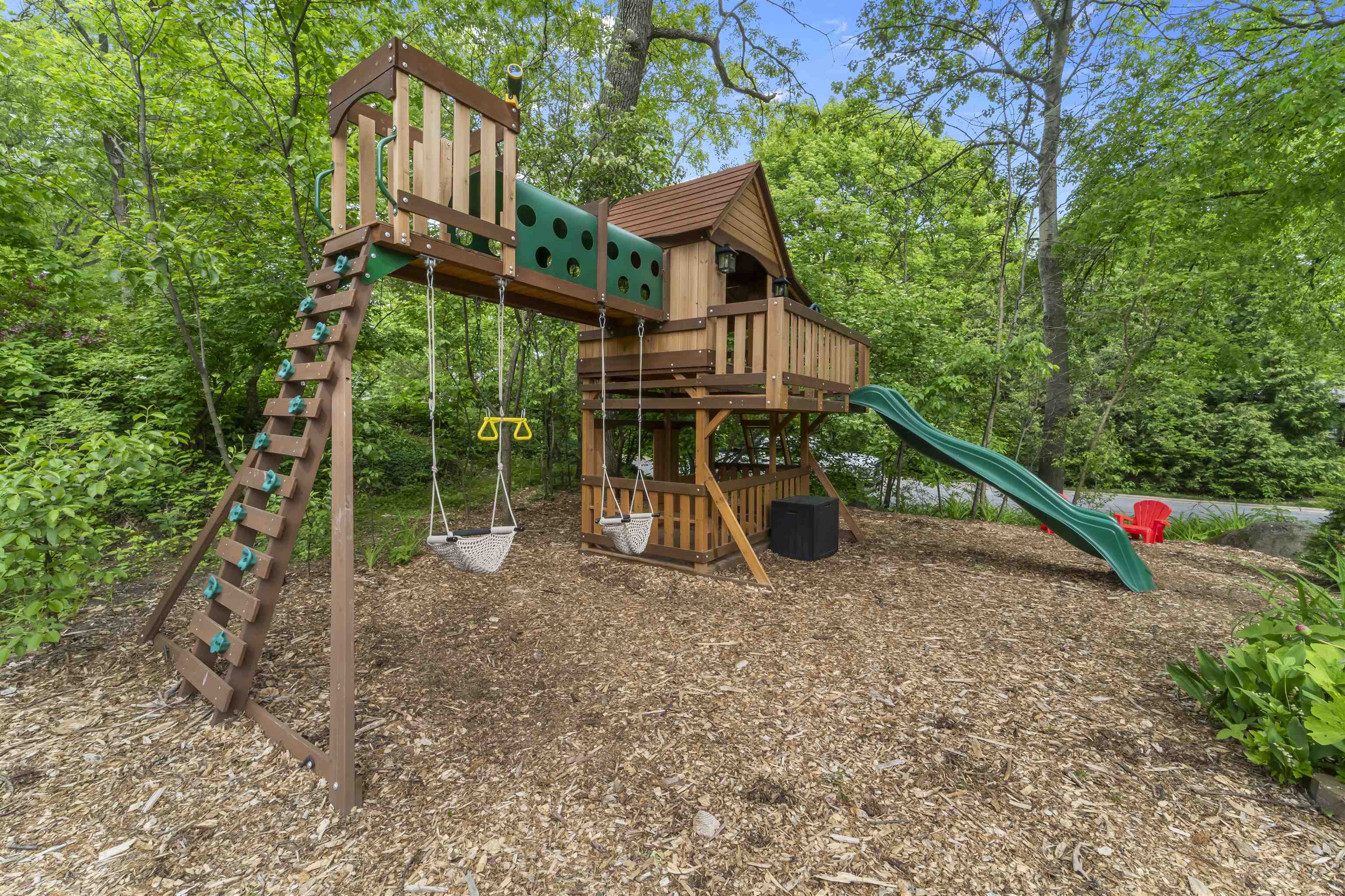 2899 Osmundsen Road