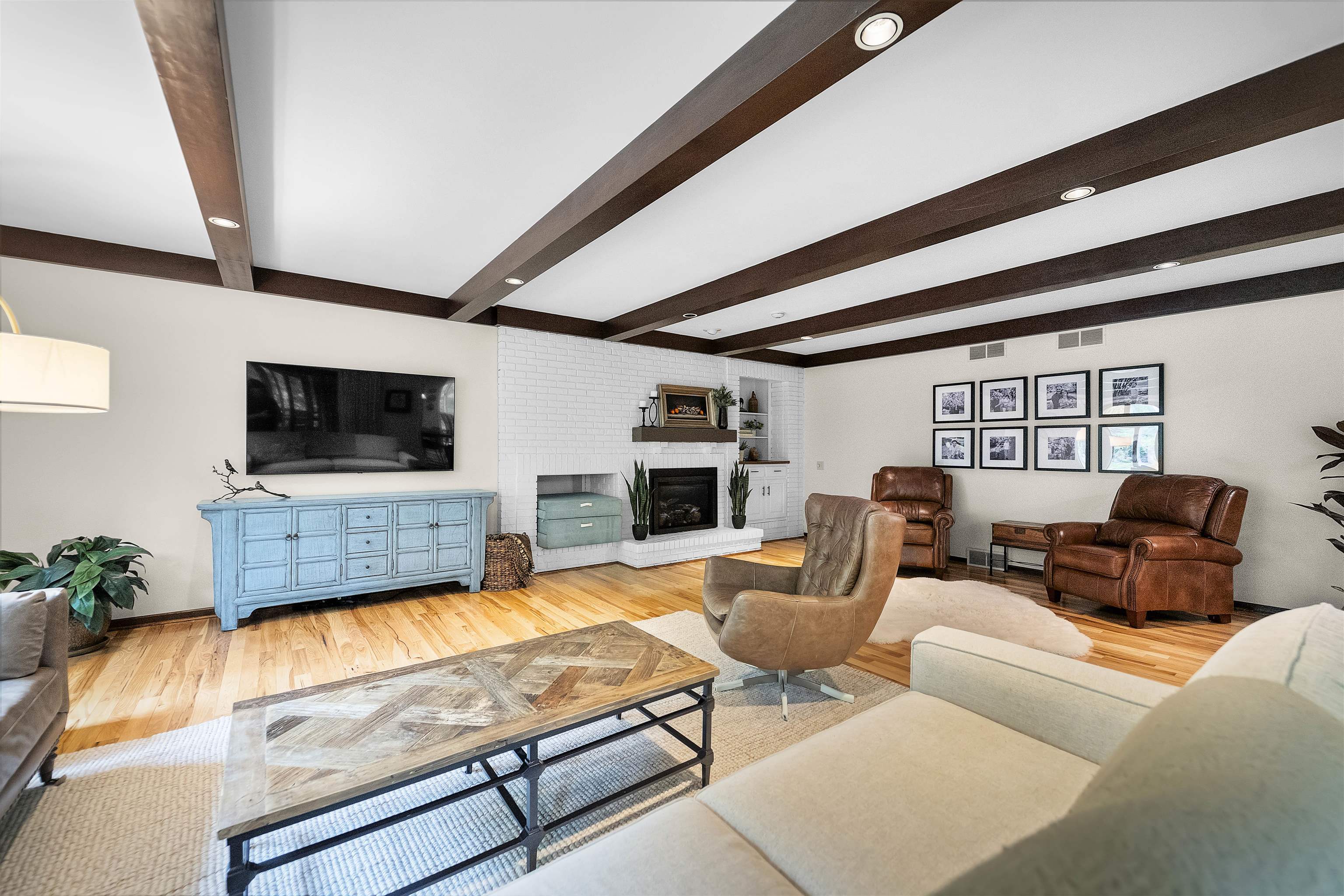 2899 Osmundsen Road