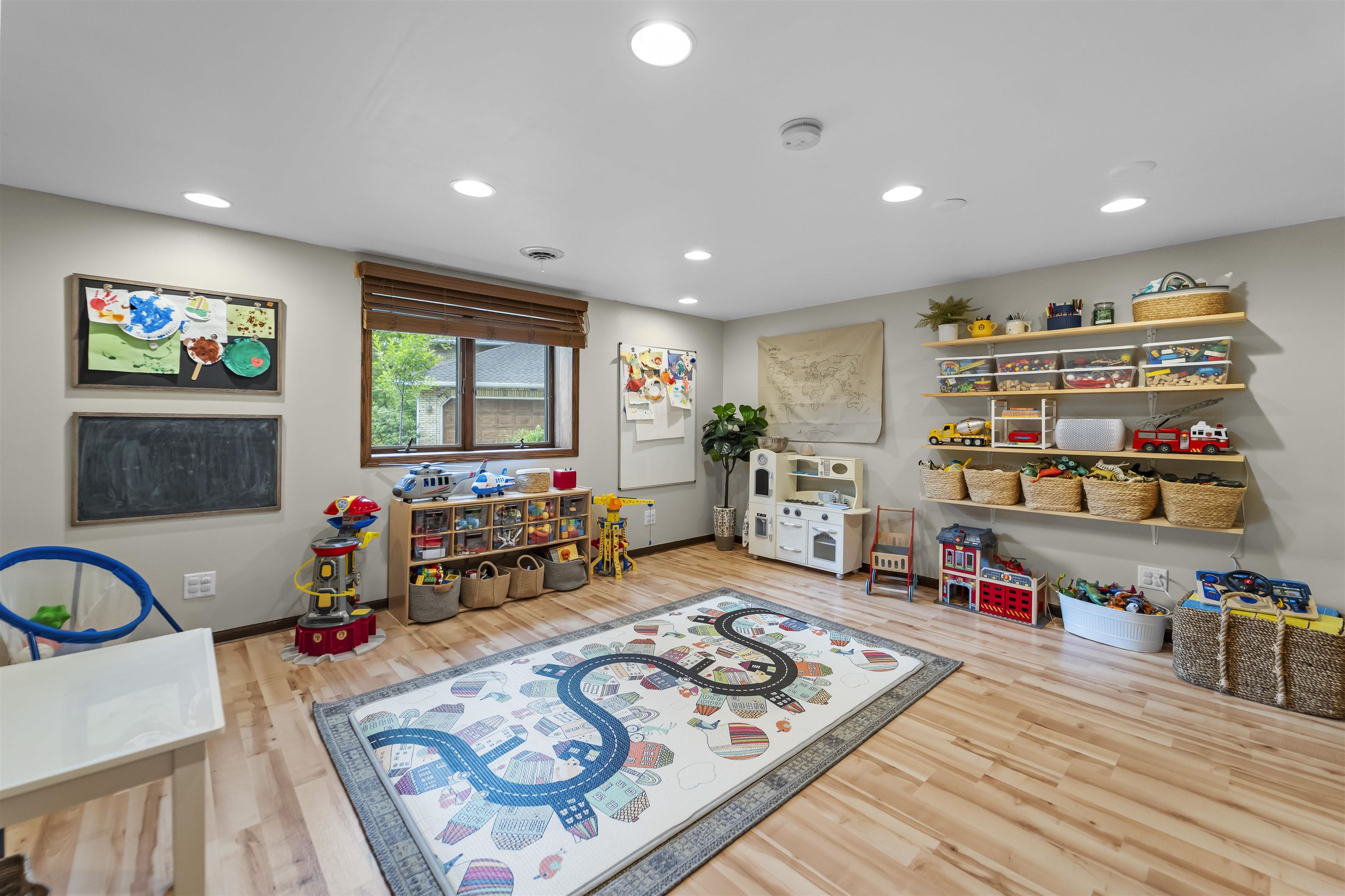 2899 Osmundsen Road