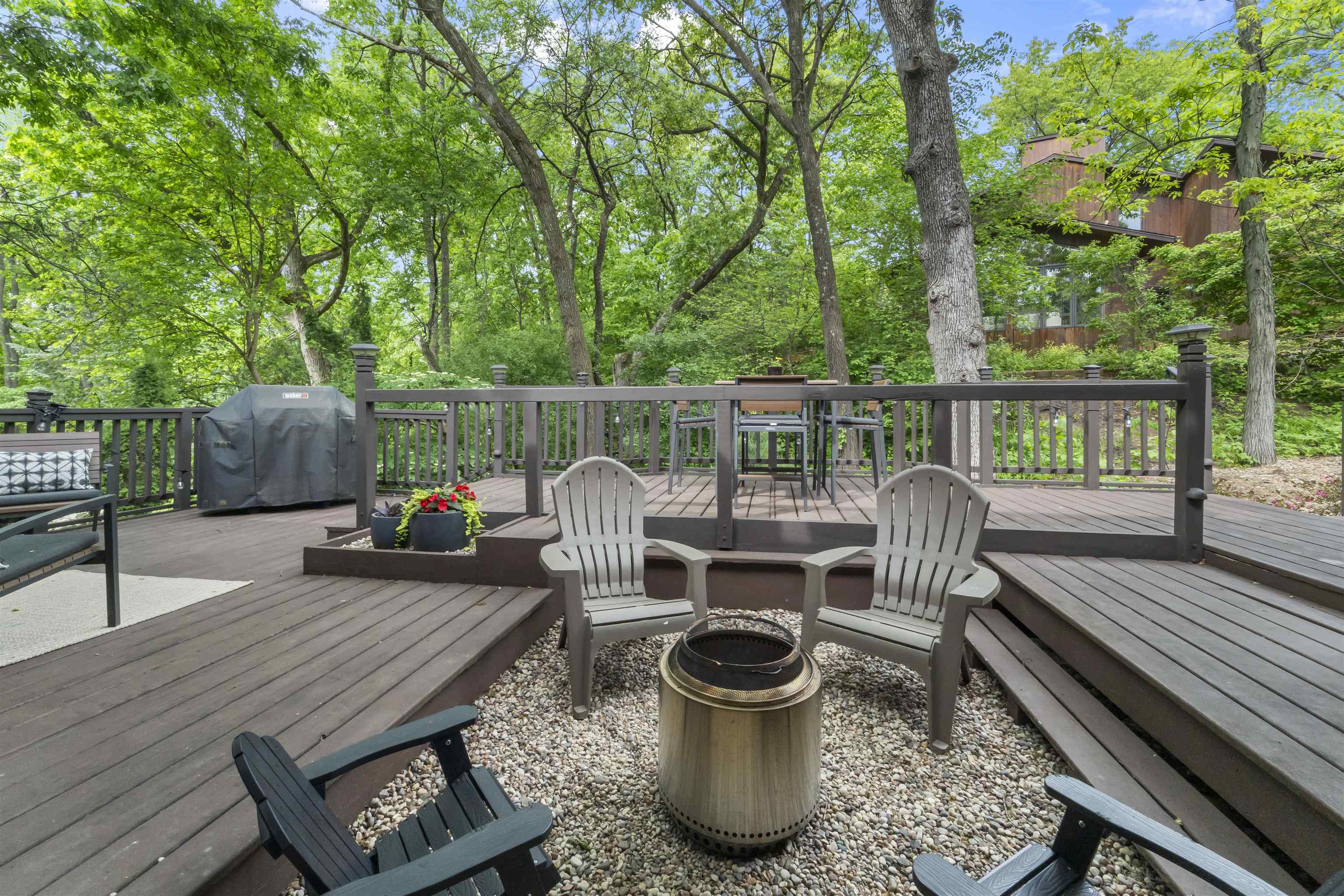 2899 Osmundsen Road