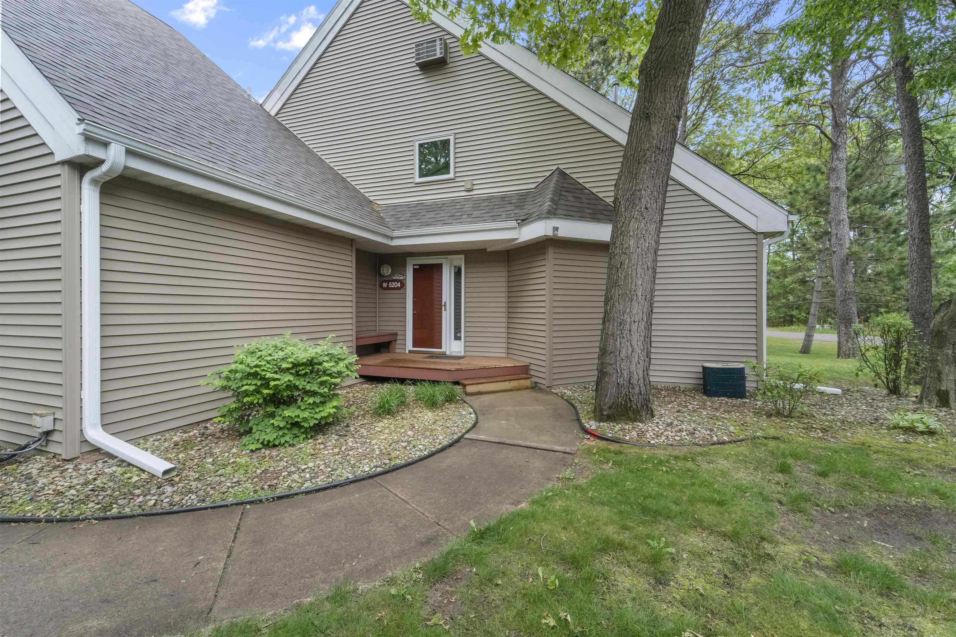 W5204 N Osprey Drive
