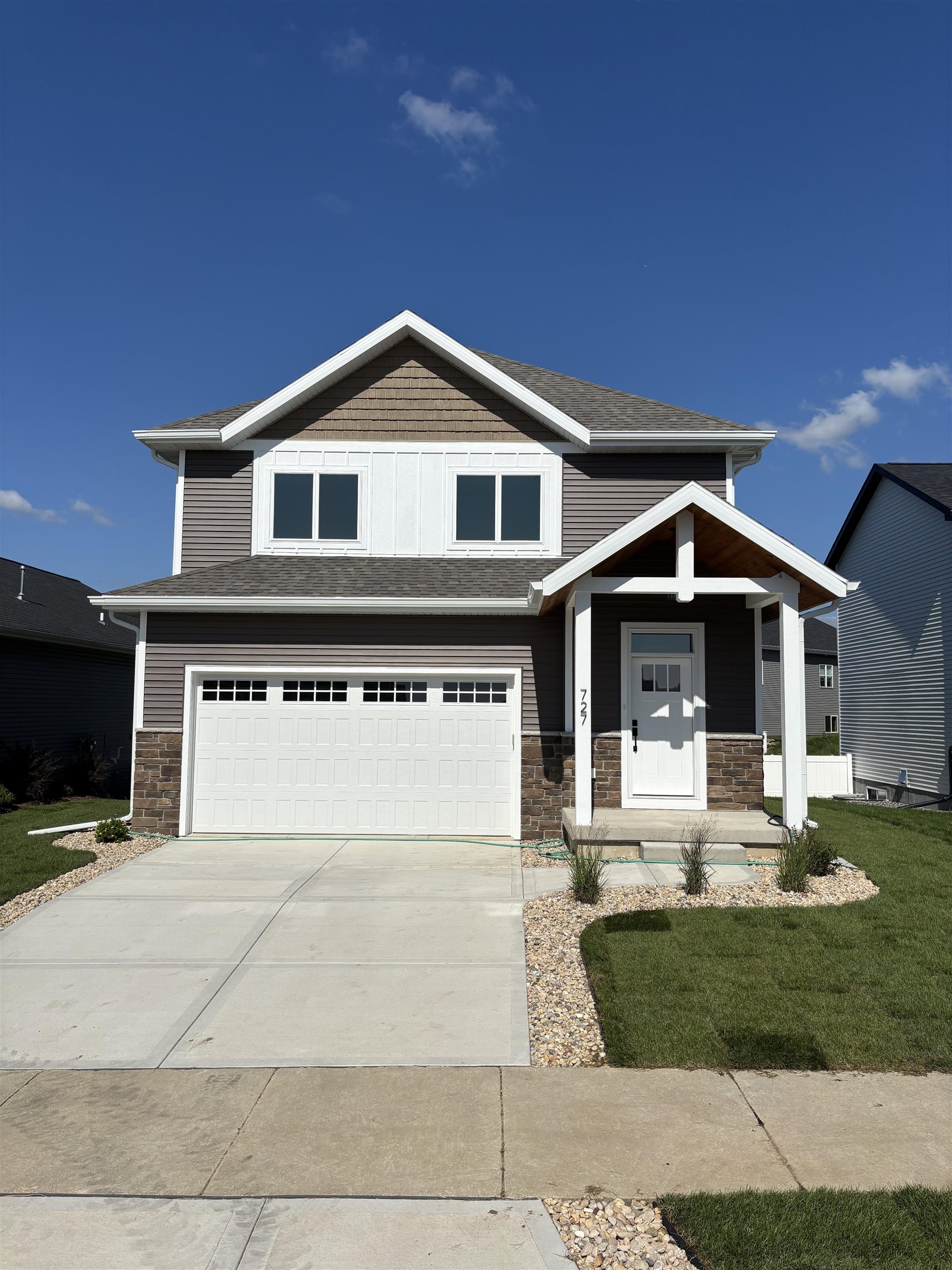 727 Schubert Street