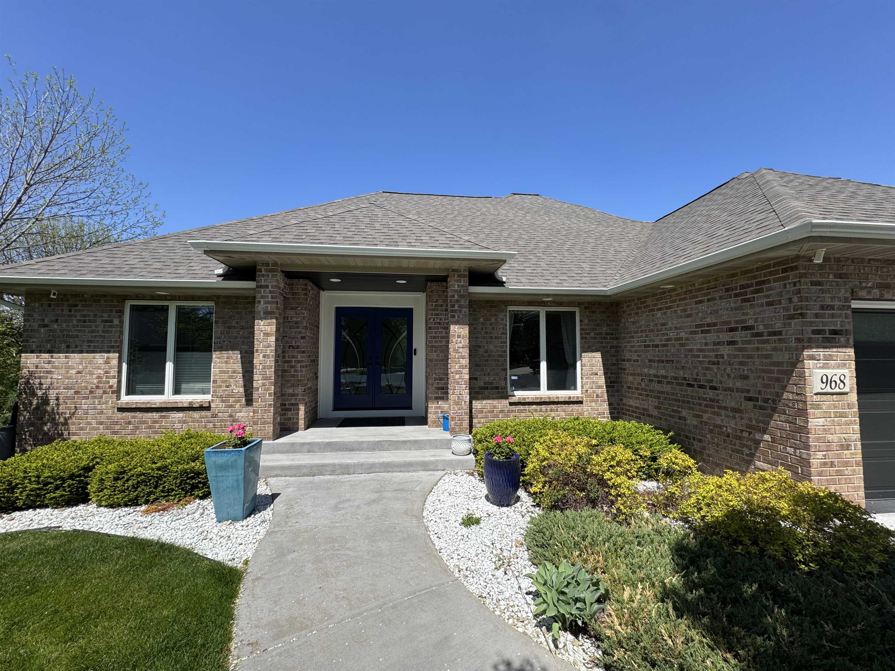 968 Sandpiper Court