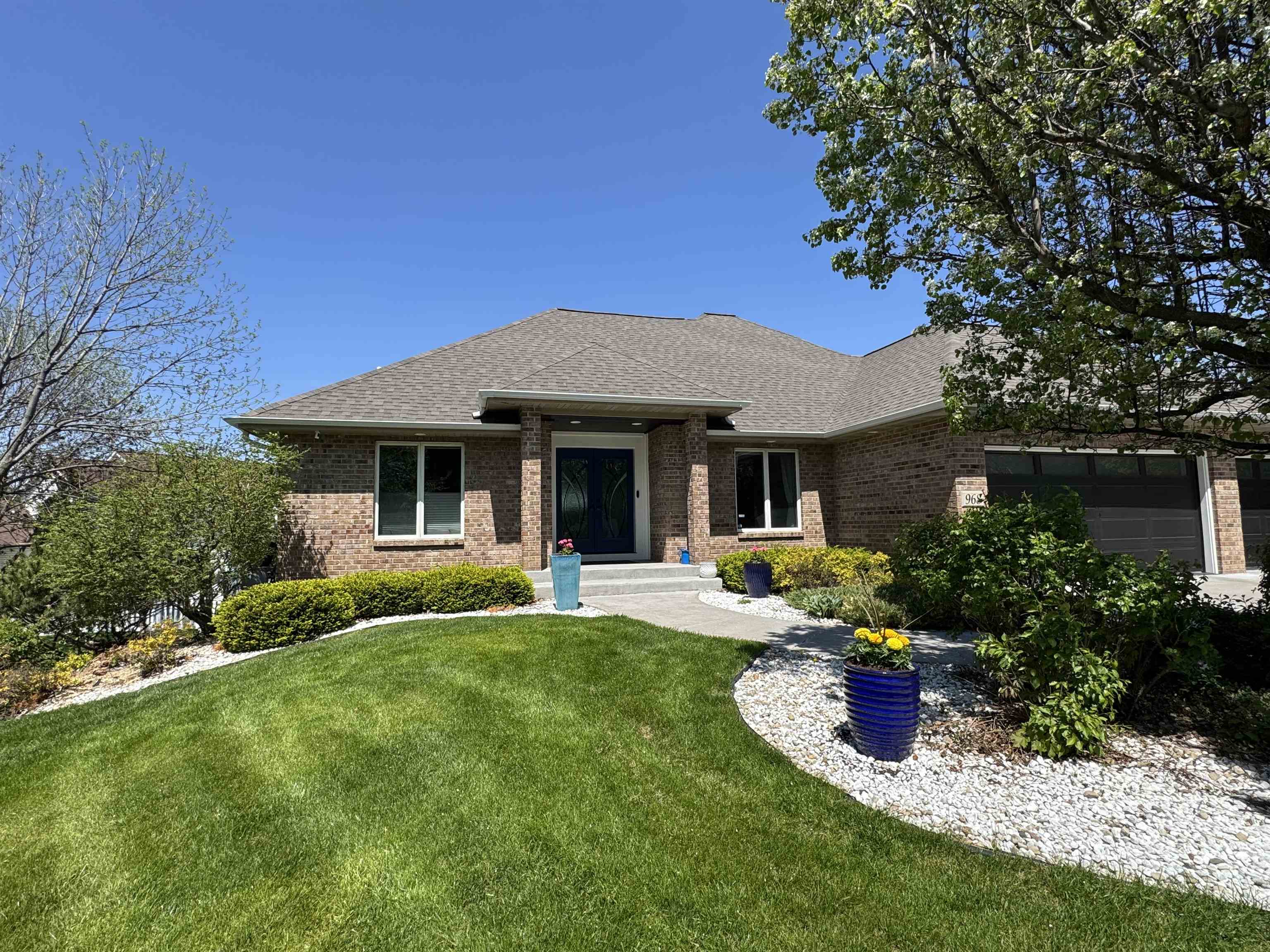 968 Sandpiper Court