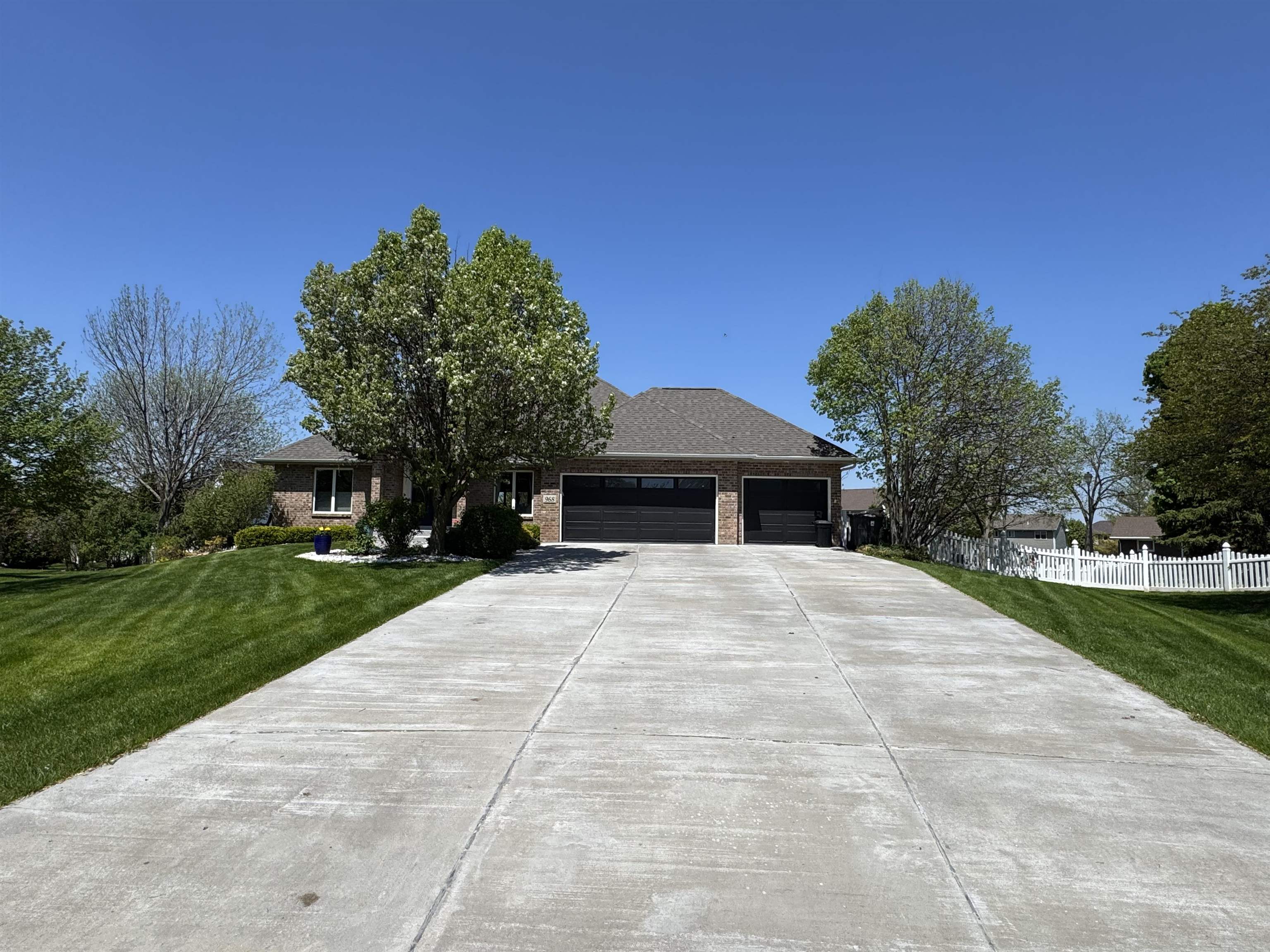 968 Sandpiper Court