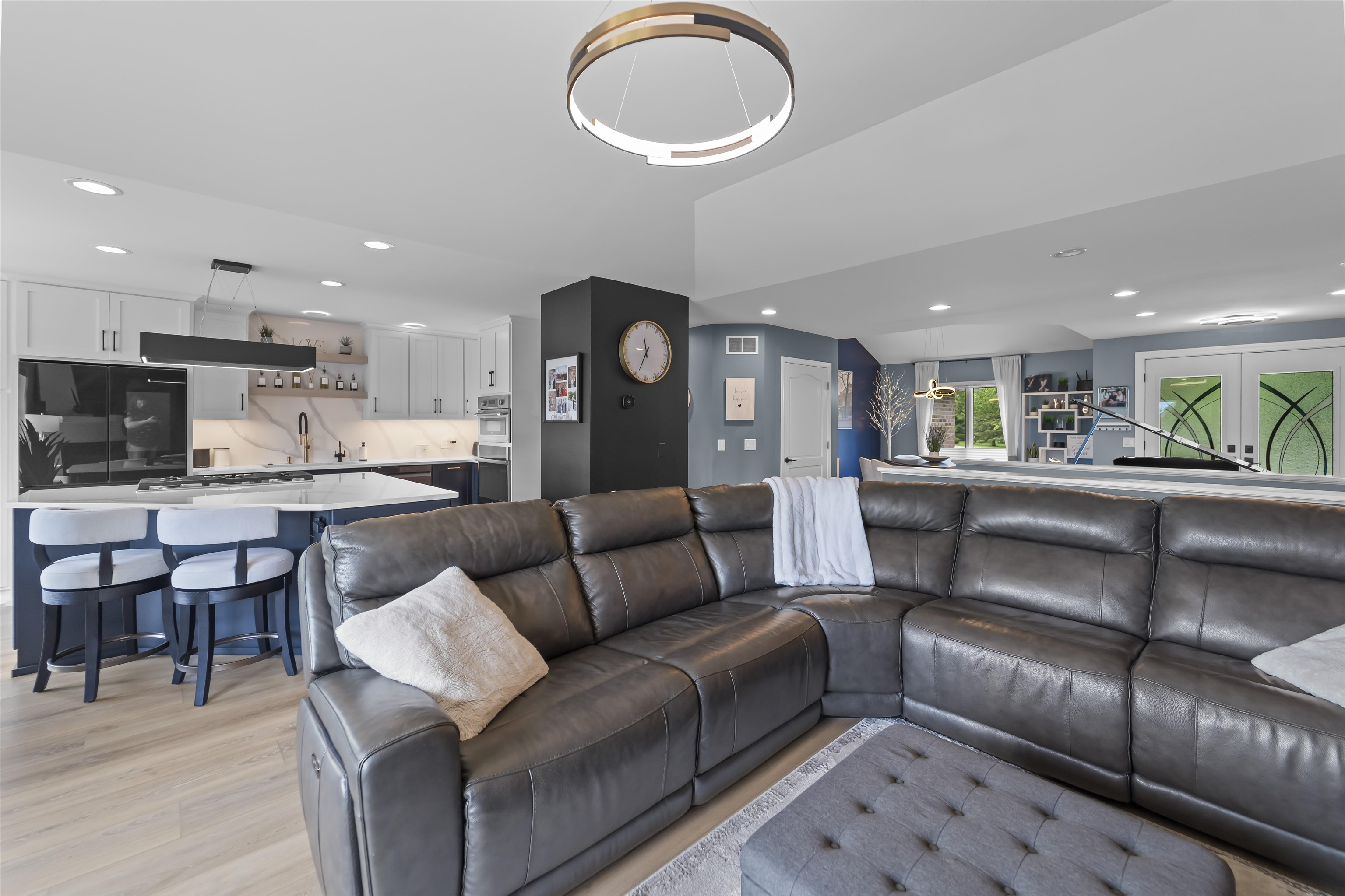 968 Sandpiper Court