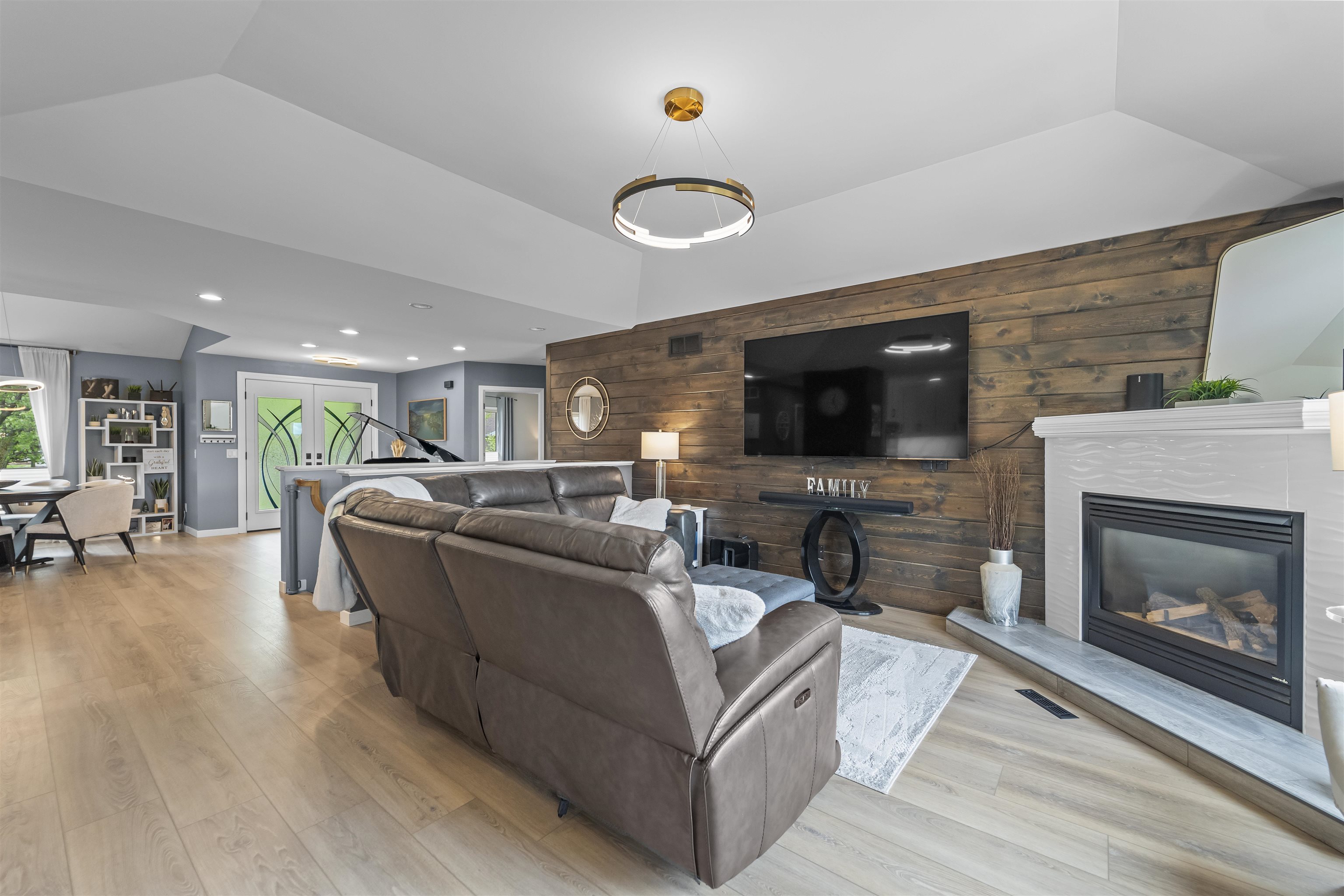968 Sandpiper Court
