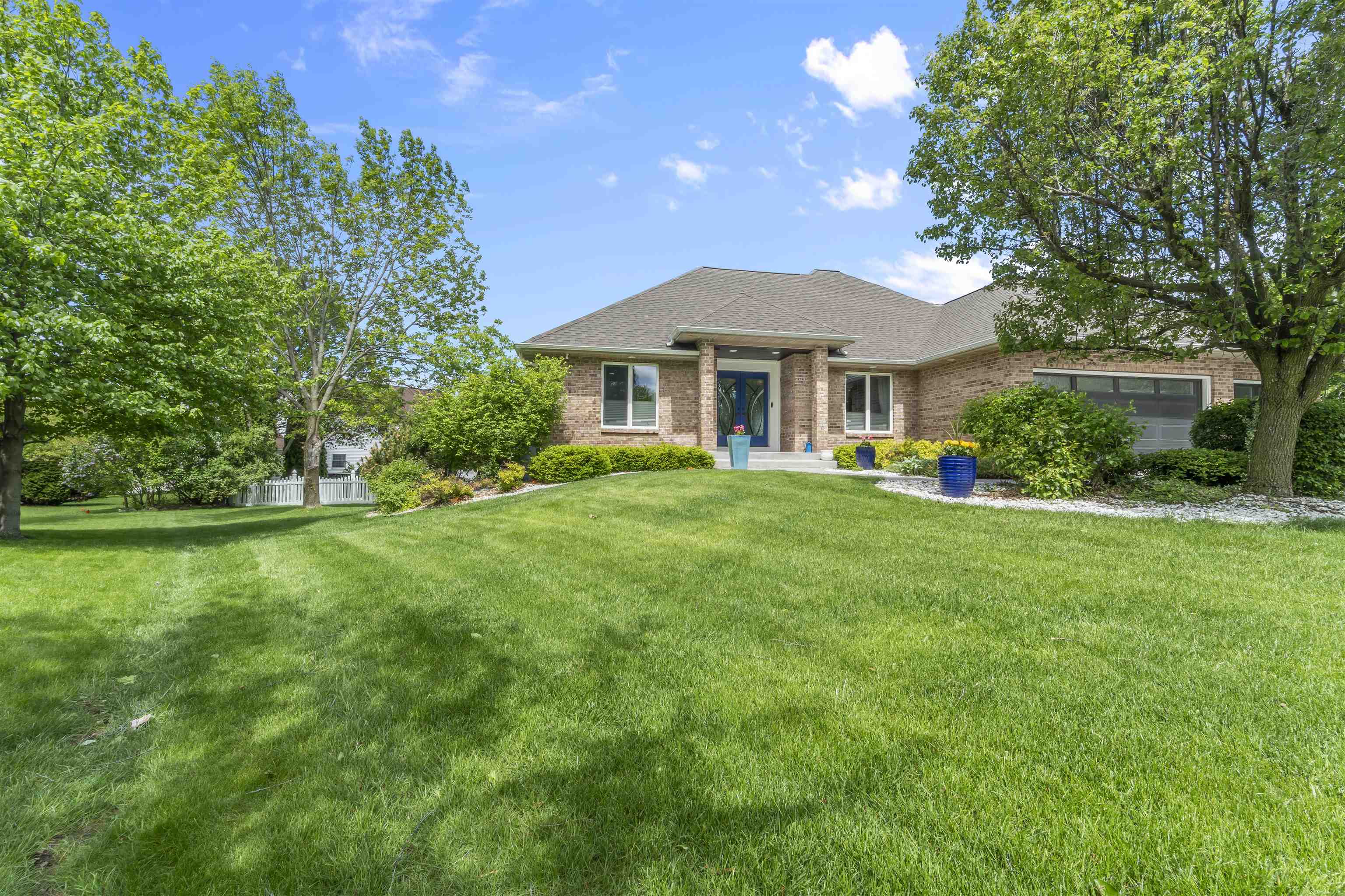 968 Sandpiper Court