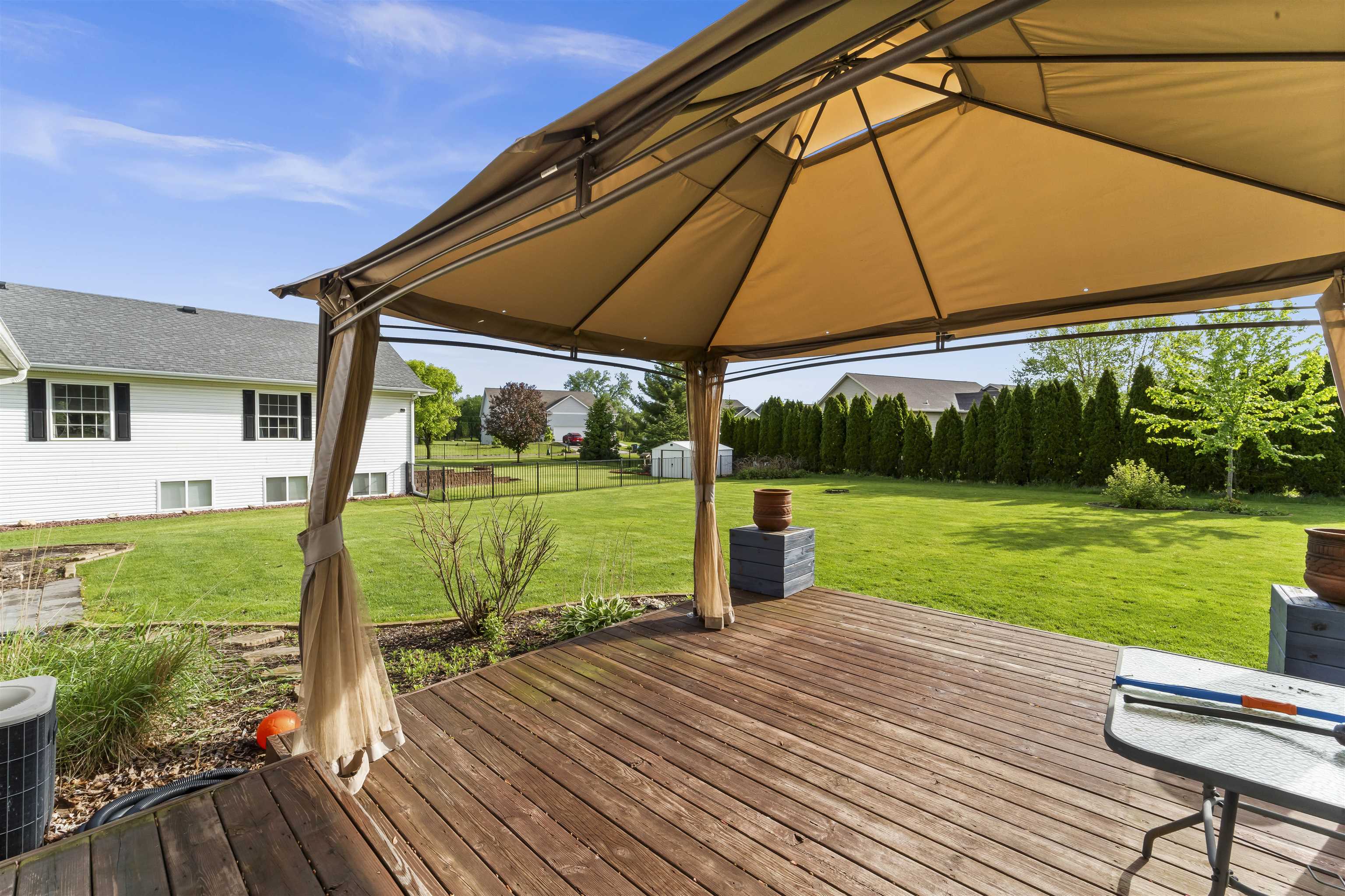 1032 Columbia Drive