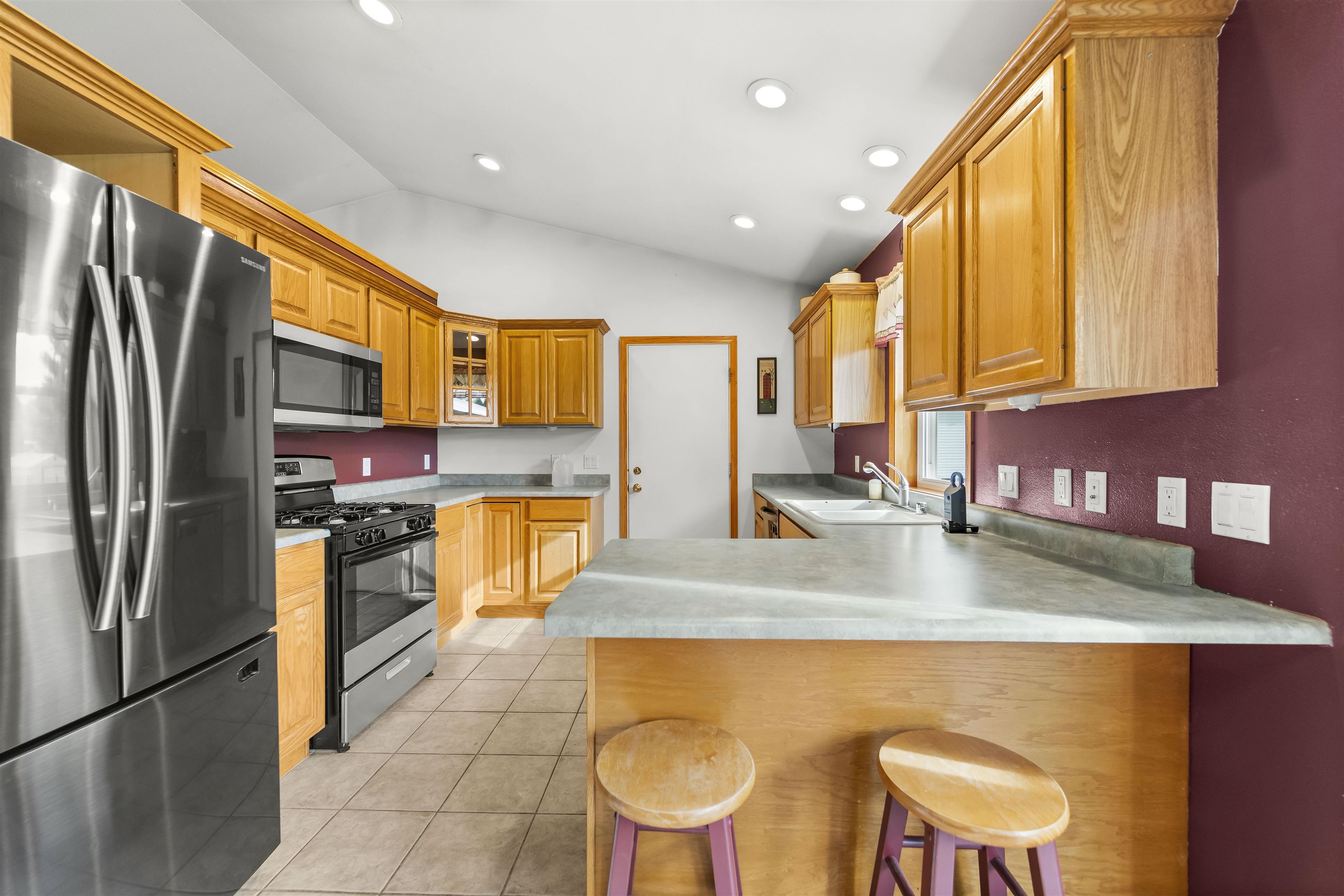 1032 Columbia Drive