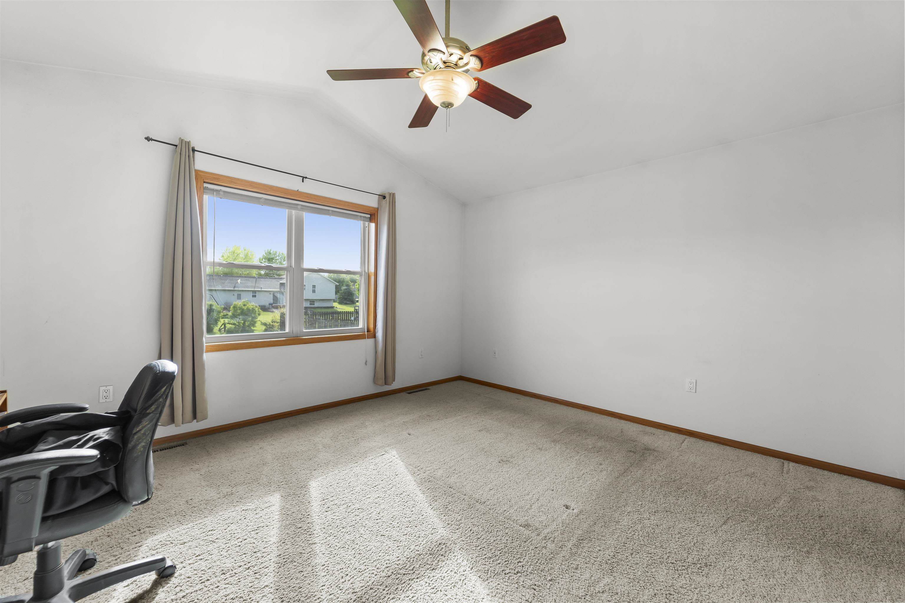 1032 Columbia Drive