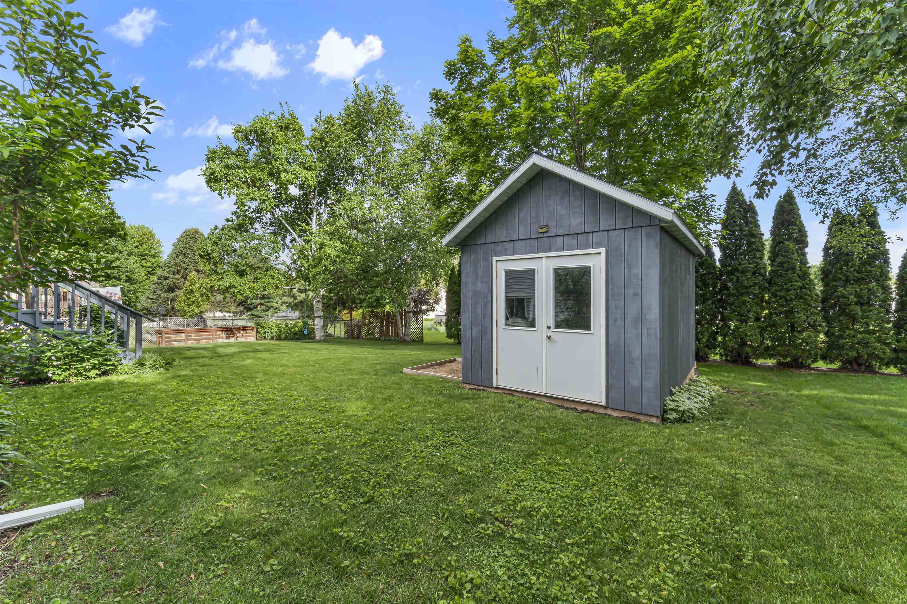 812 Clover Lane