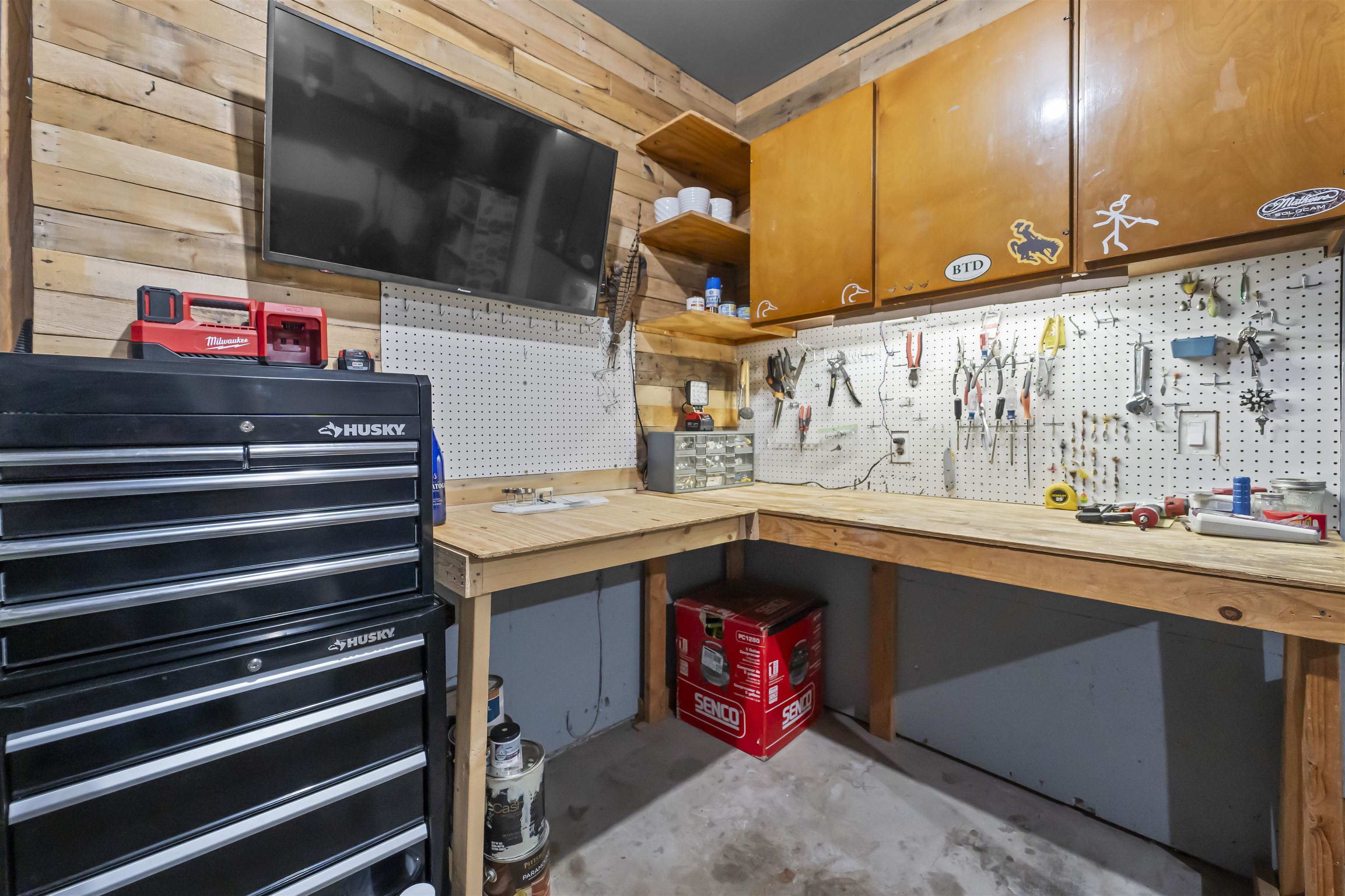 812 Clover Lane