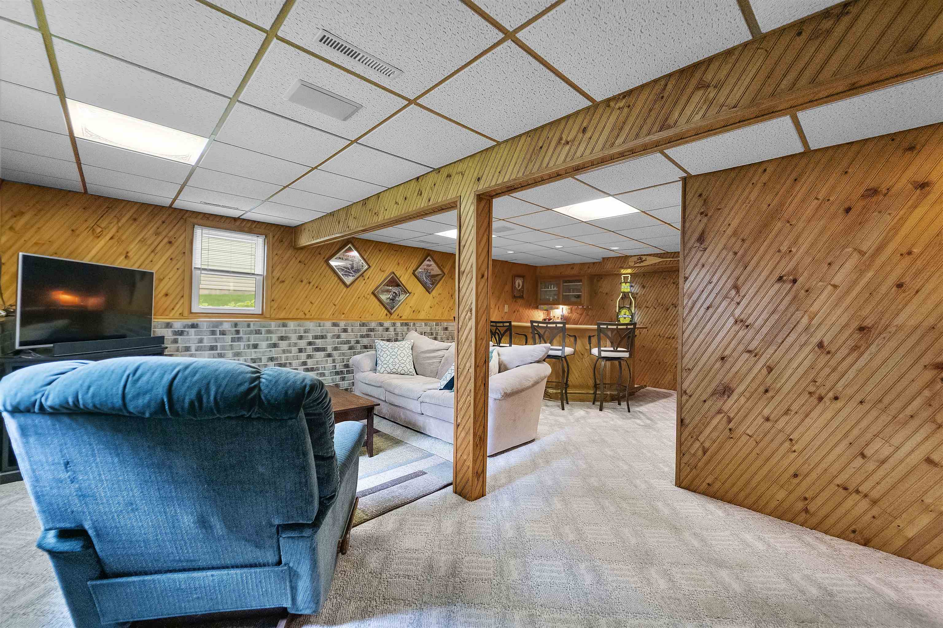 812 Clover Lane