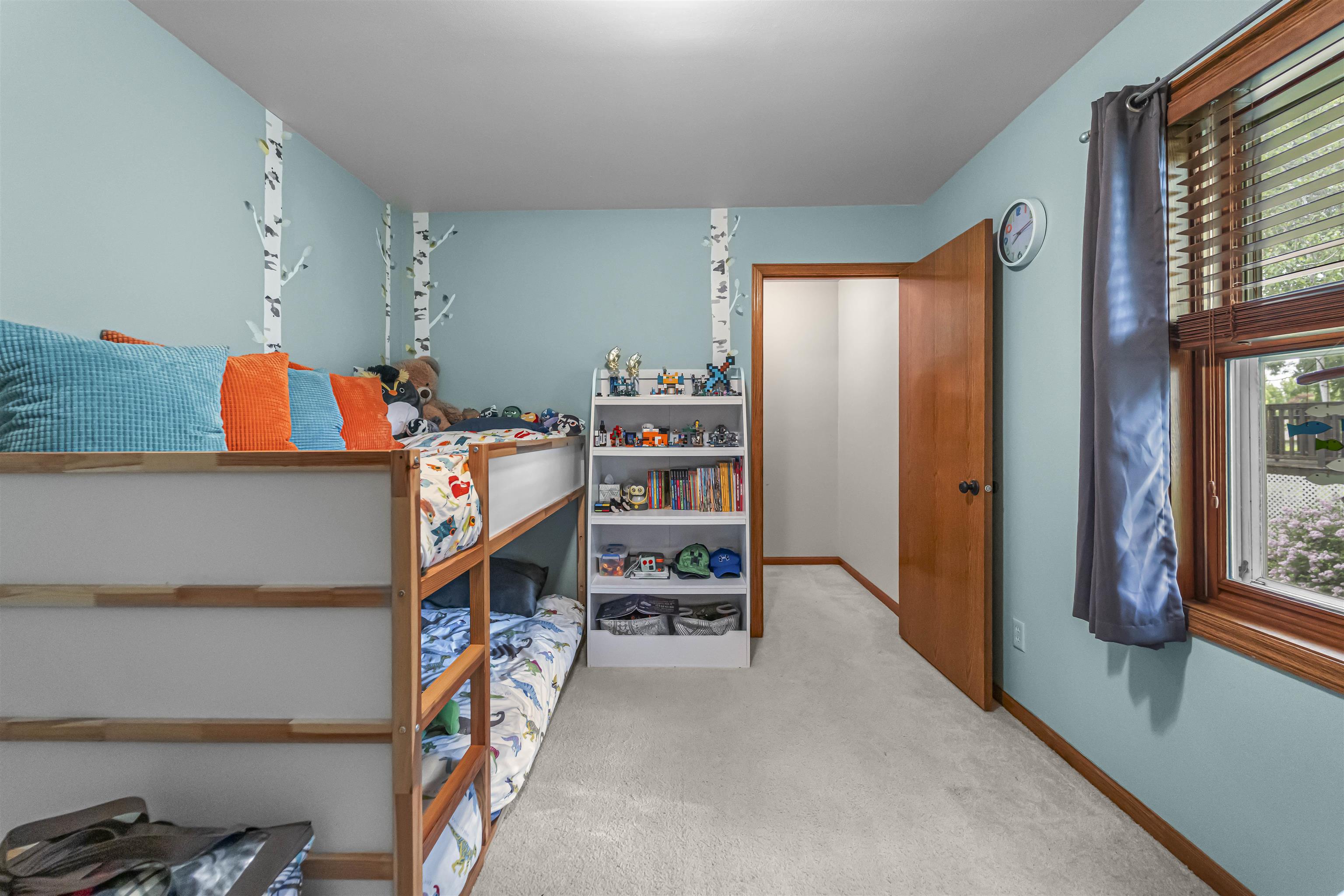 812 Clover Lane
