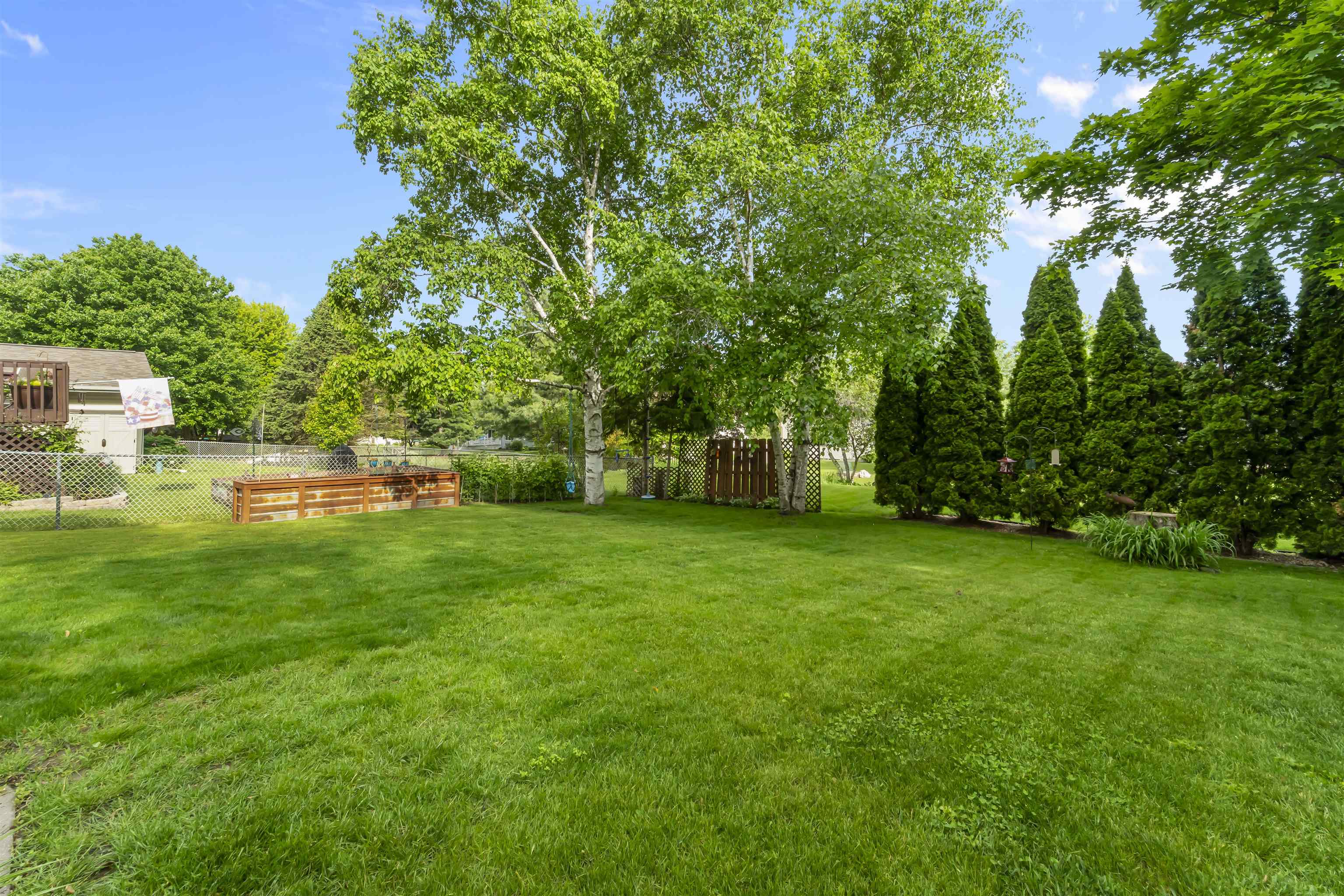 812 Clover Lane